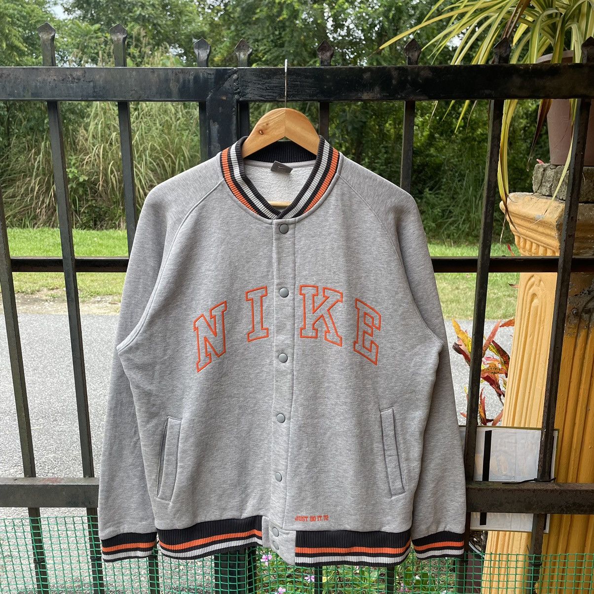 Nike × Vintage 🔥Vintage Nike Big Logo Spellout Full Buttons Varsity Jacket Size US M / EU 48-50 / 2 - 1 Thumbnail