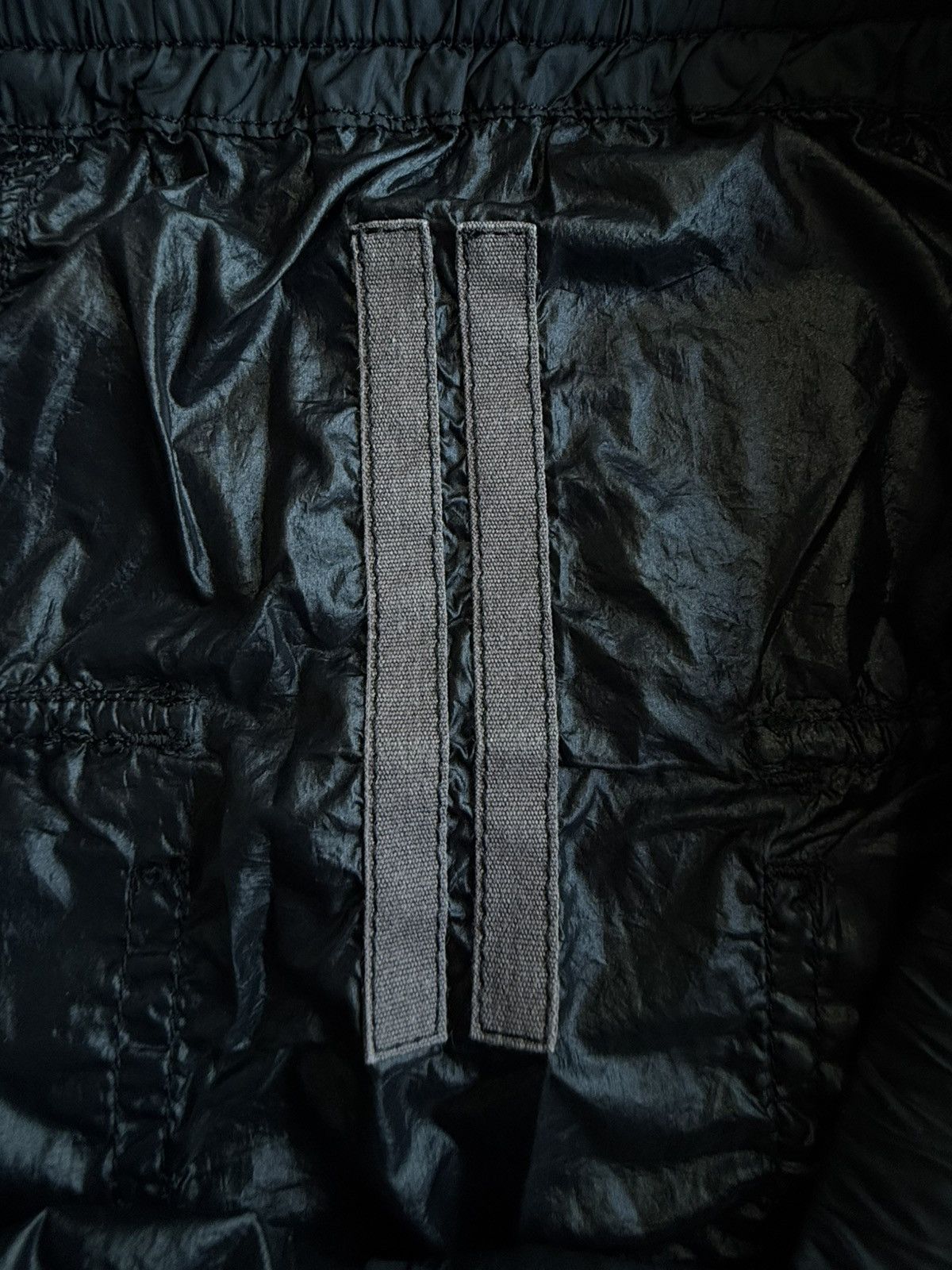 Rick Owens Drkshdw Rick Owens Drkshdw - Waxed Nylon Shorts Size US 30 / EU 46 - 8 Thumbnail