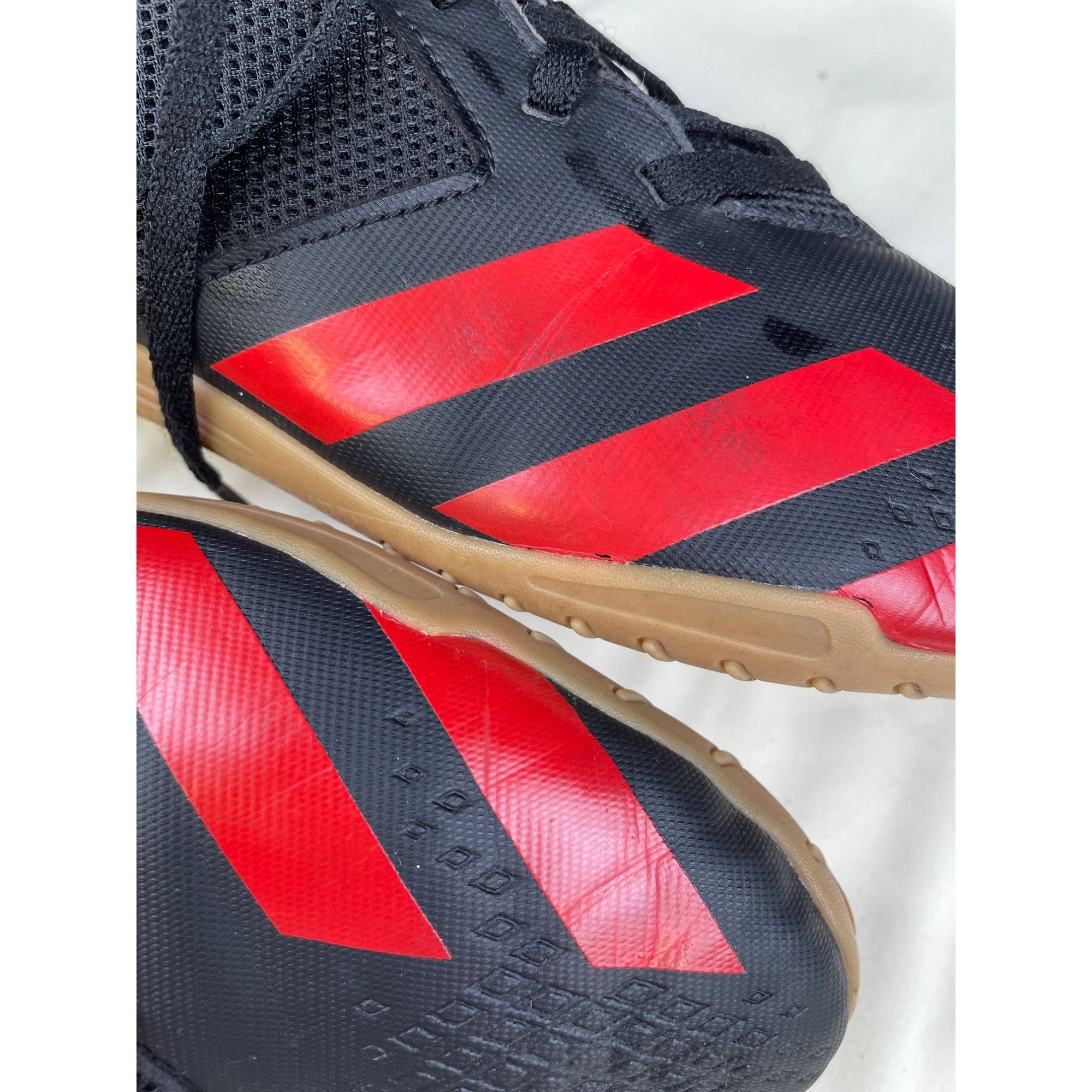 Adidas Adidas Men's Predator Black / Red low top Sneakers/Shoes Siz Size US 11.5 / EU 44-45 - 8 Thumbnail