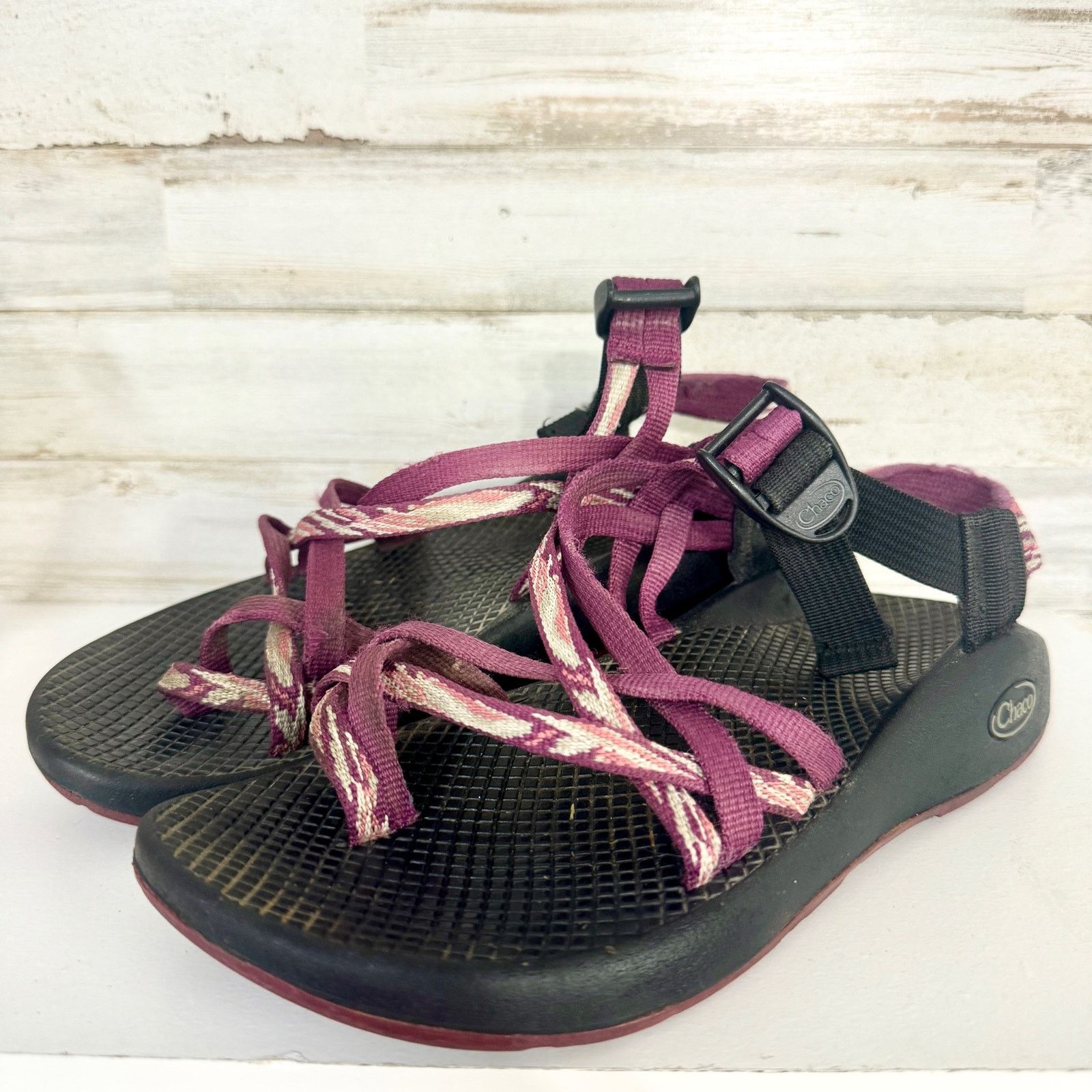 Chaco Chaco Hiking Sandals, Narrow Straps, Pink/Purple, Size 7 Size US 7 / IT 37 - 5 Thumbnail