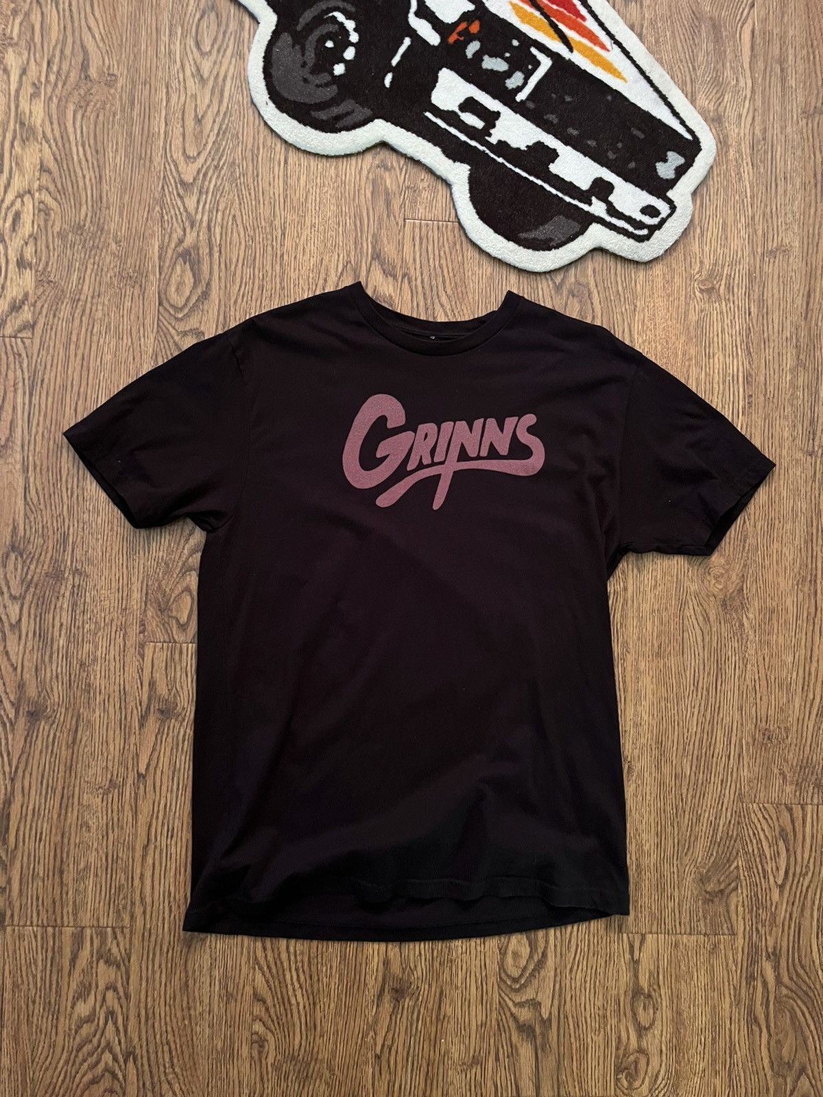 Band Tees The Grinns Band T-Shirt Size US XL / EU 56 / 4 - 1 Thumbnail