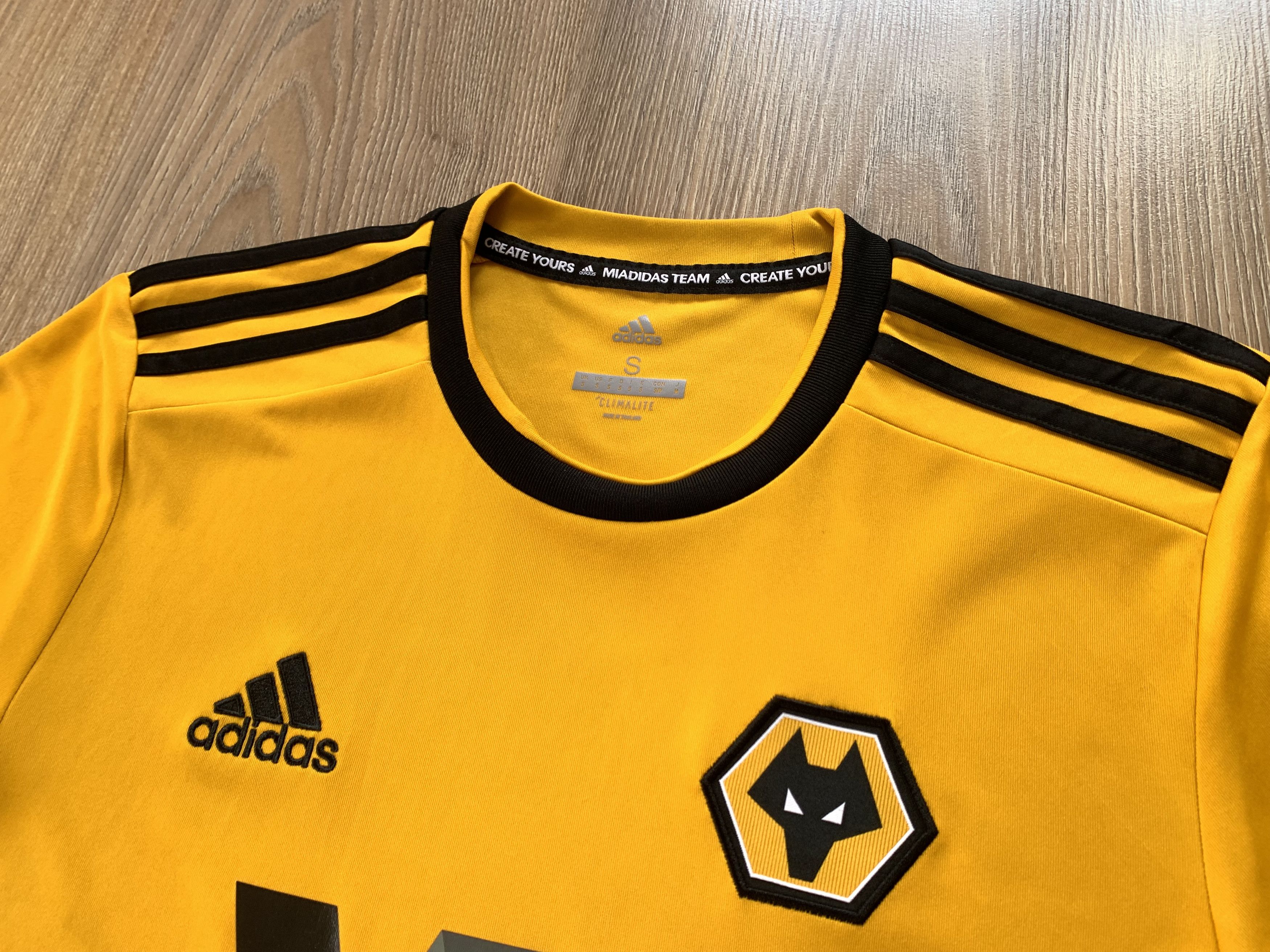 Adidas × Vintage Adidas Wolves Home Shirt Jersey 2018-2019 Size US S / EU 44-46 / 1 - 4 Thumbnail