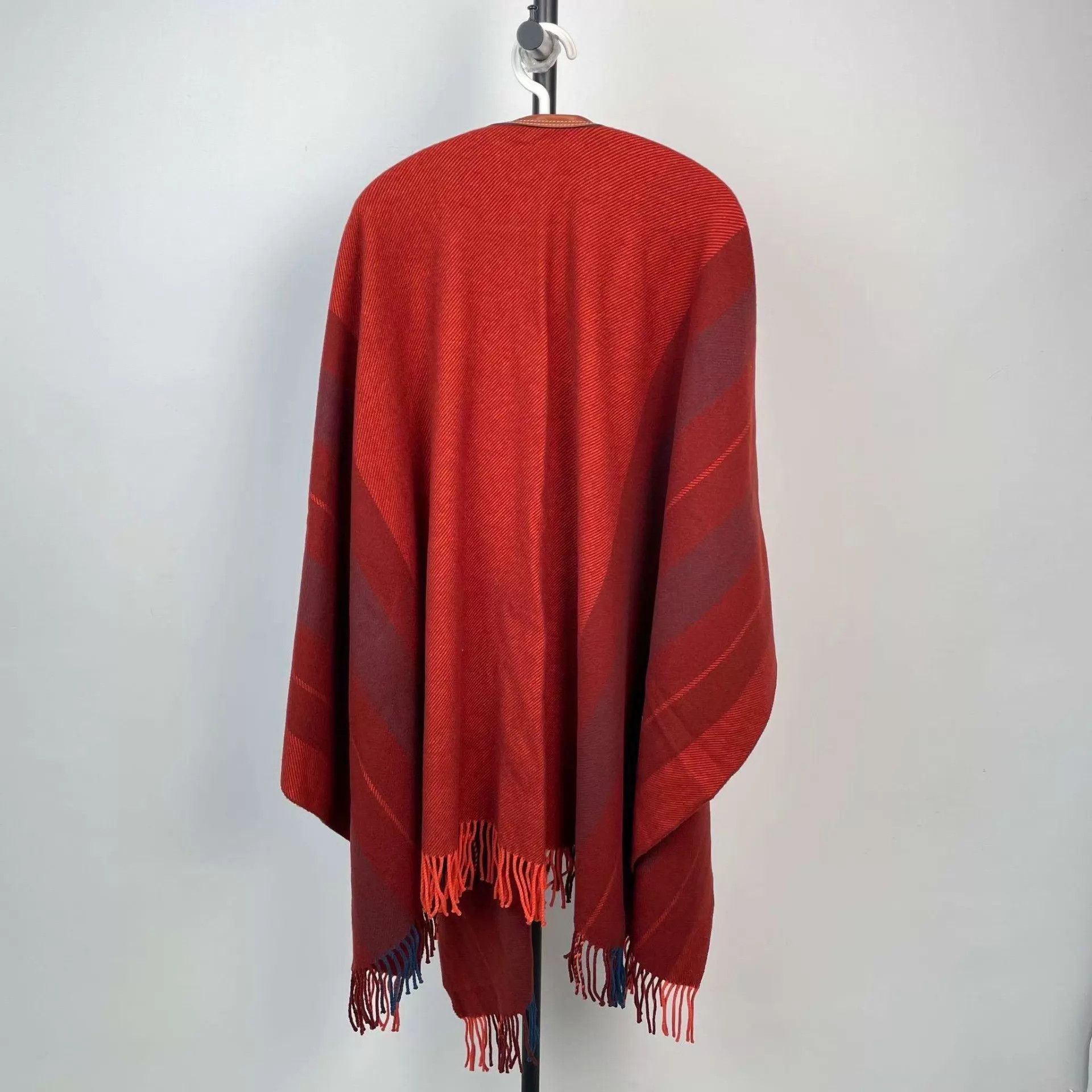 Hermes Hermès Cloak Size ONE SIZE - 2 Thumbnail