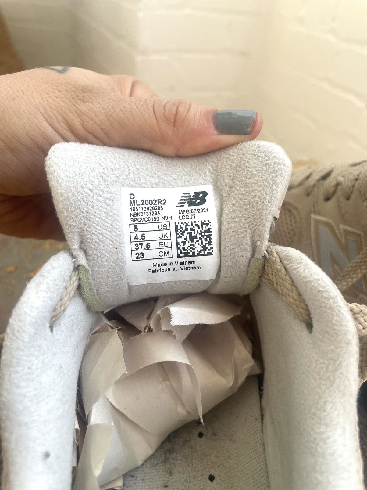 New Balance New Balance 2002R ML2002RS Beige🐒🐒 Size US 5 / EU 37 - 10 Thumbnail