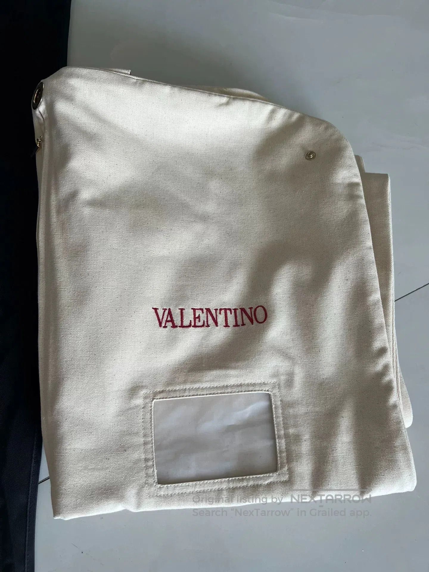 Valentino Valentino Beige Short. Size US M / EU 48-50 / 2 - 6 Thumbnail