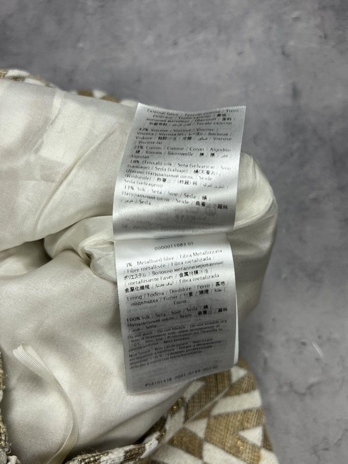 Valentino Valentino VLOGO Gold White Monogram Mini Skirt Skort Sz 42 Size 28" / US 6 / IT 42 - 16 Thumbnail