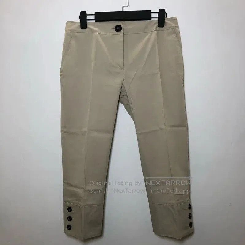 Burberry Burberry Summer Beige Casual Trousers for Women. Size 30" / US 8 / IT 44 - 1 Thumbnail
