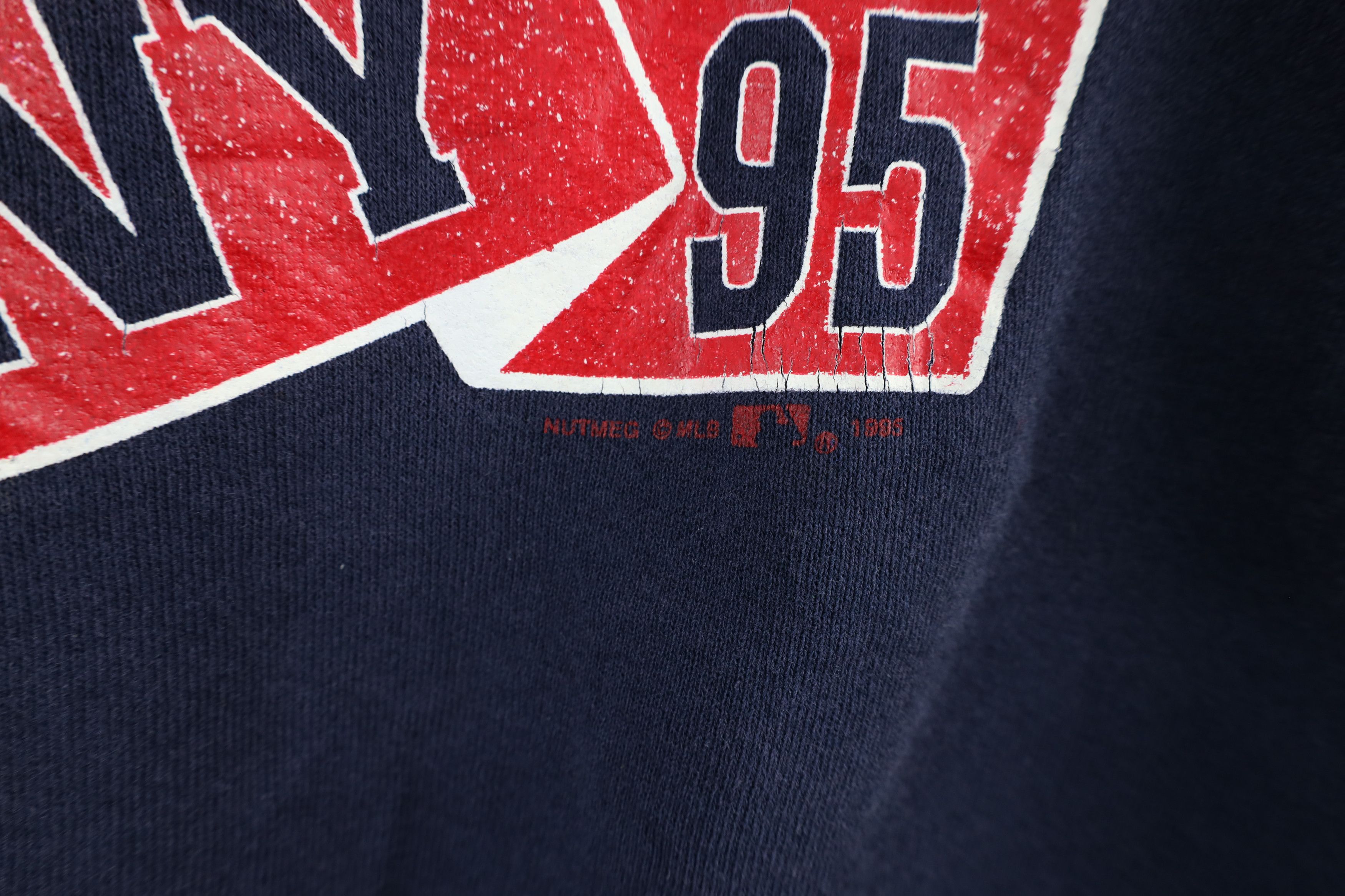 Vintage Vintage 90s Chief Wahoo Cleveland Indians Sweatshirt USA Size US XXL / EU 58 / 5 - 5 Thumbnail