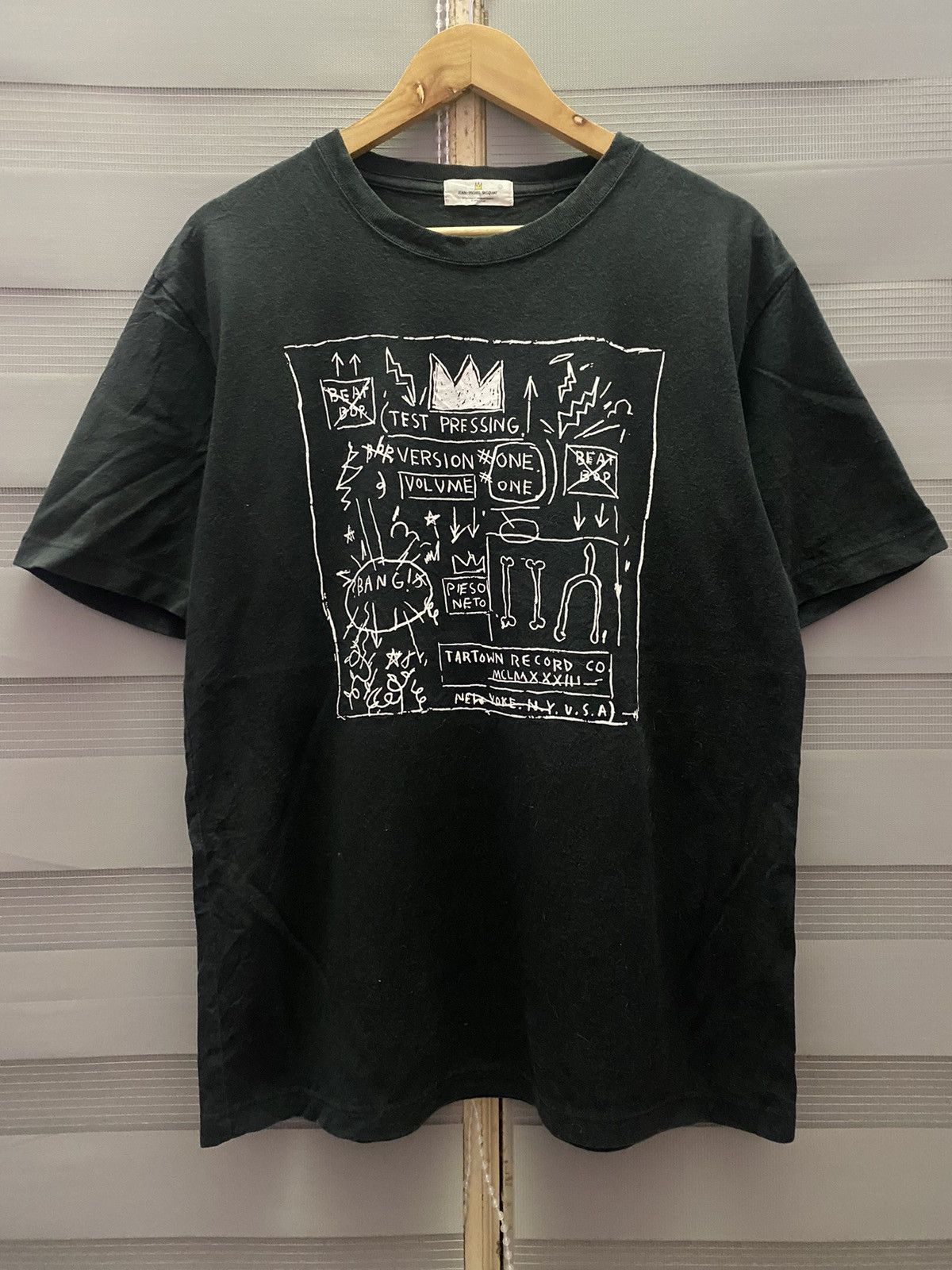 Jean-Michel Basquiat Vintage Jeans-Michel Basquiat Pop Art Mirror Prints Tshirt Size US L / EU 52-54 / 3 - 1 Thumbnail
