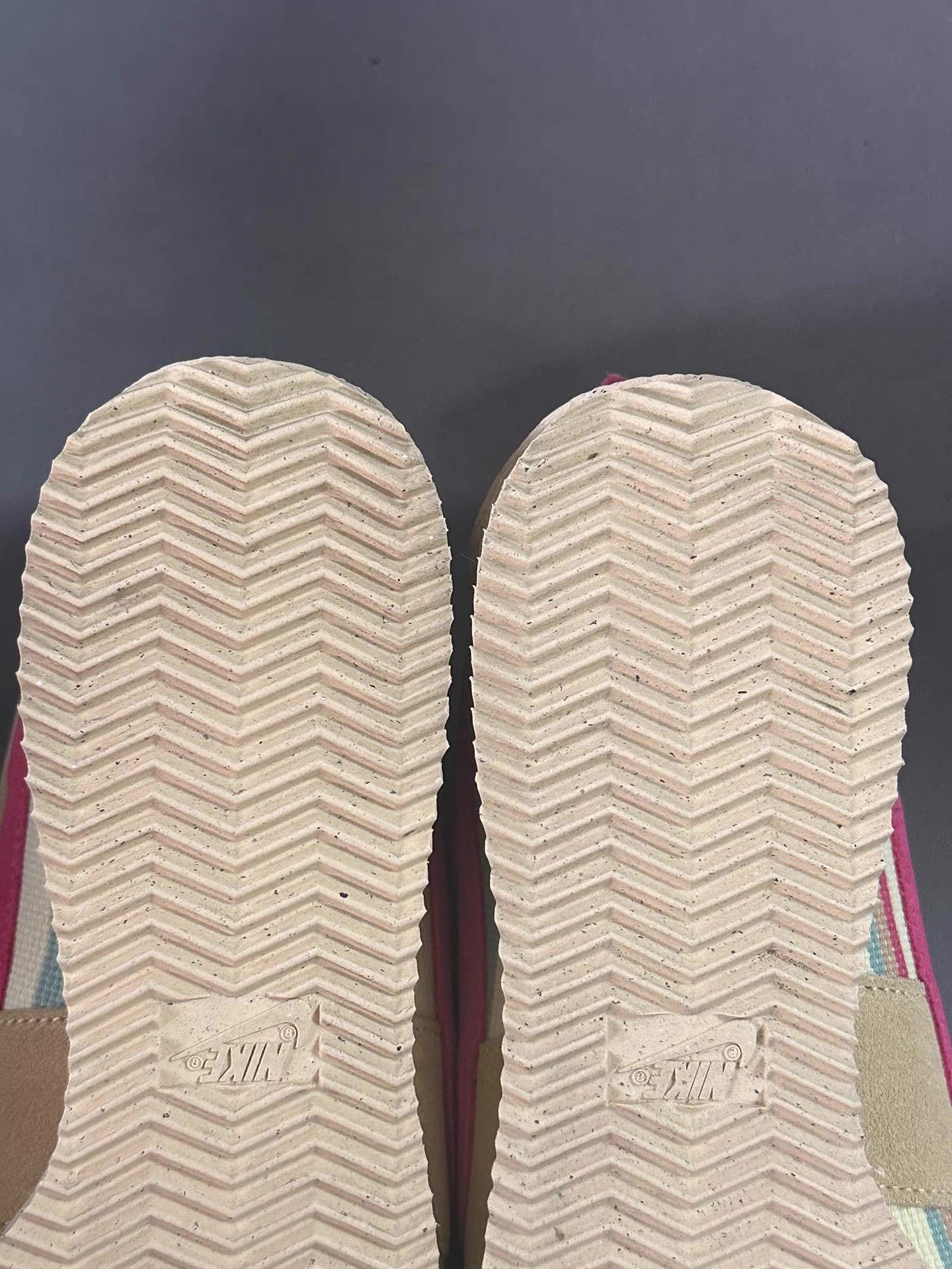 Nike Nike Union x Cortez Ｑ20 Size US 10 / EU 43 - 7 Thumbnail