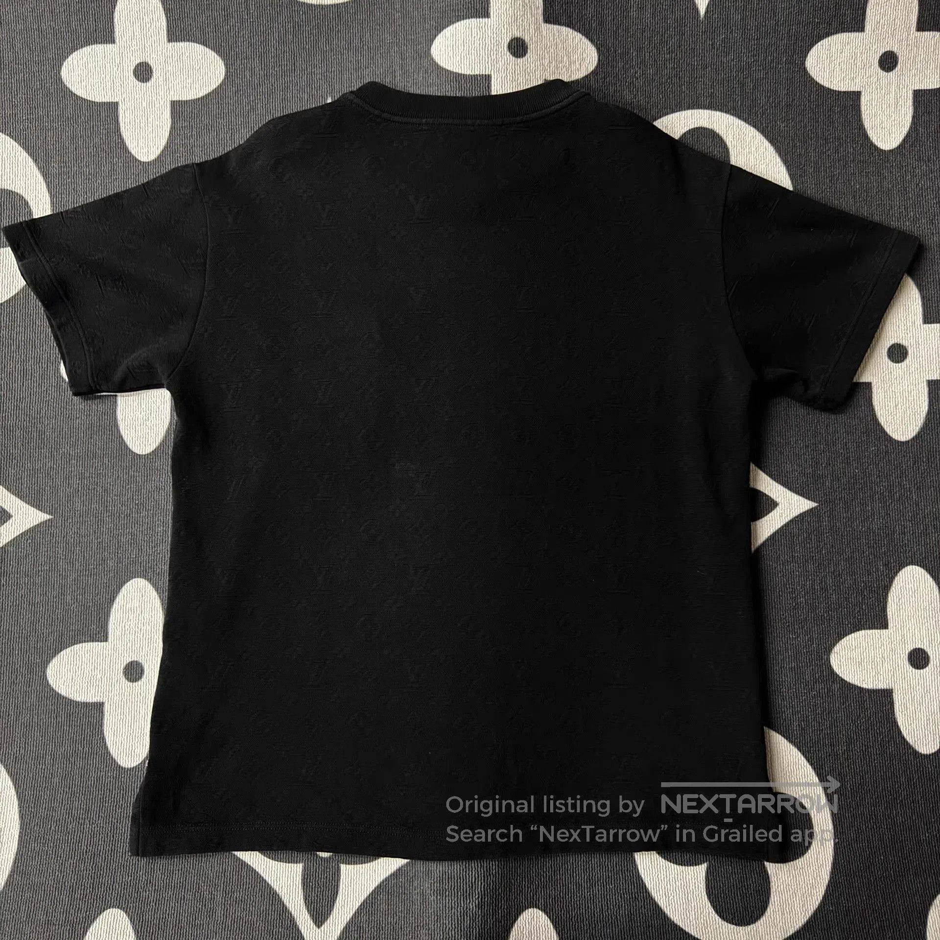 Louis Vuitton Black Short Sleeve T. Size US S / EU 44-46 / 1 - 2 Thumbnail