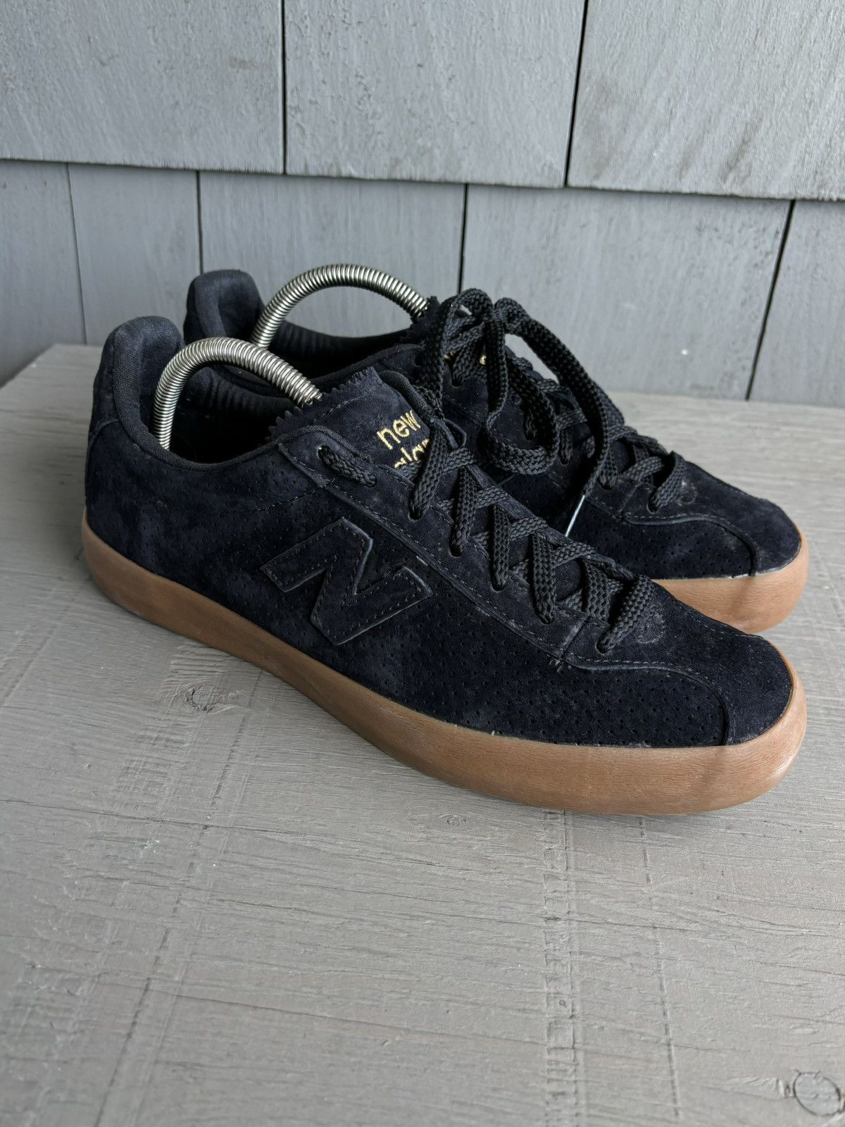 New Balance New Balance Tempus Black Gum Sole Black Suede Mens 8 Cap Toe Size US 8 / EU 41 - 11 Thumbnail