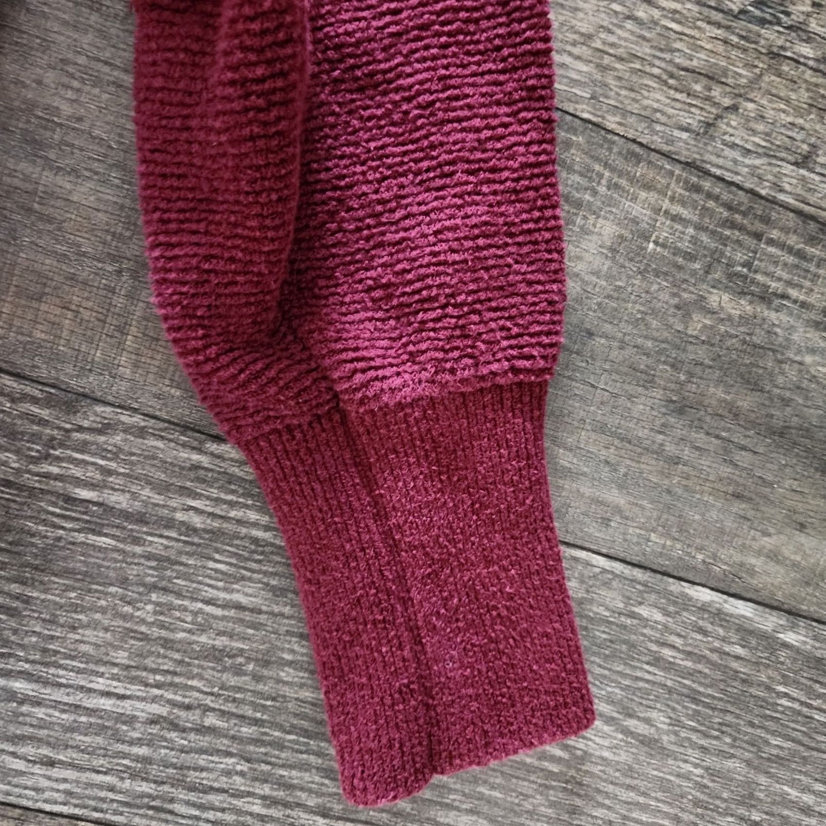 Free People VINTAGE Free People Pullover Sweater Chunky Burgundy Oversize Womens Size S Size S / US 4 / IT 40 - 4 Thumbnail