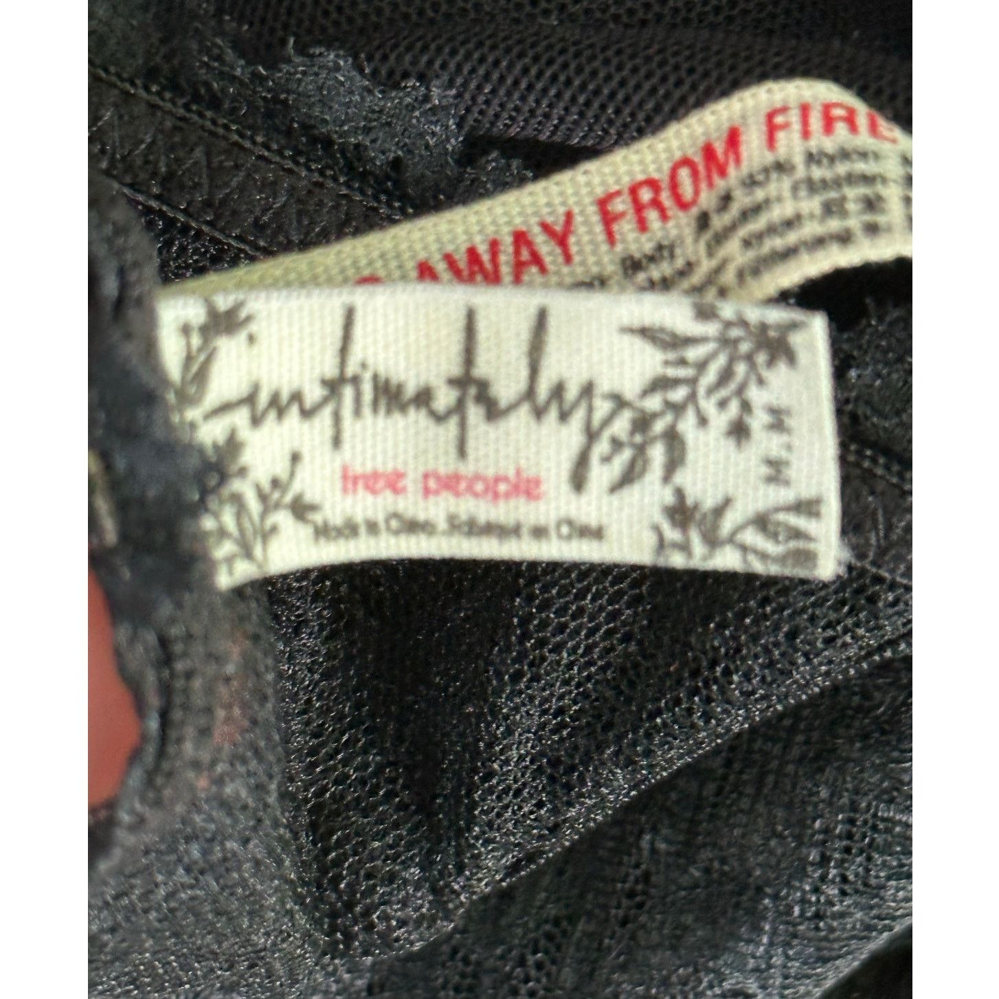 Free People Free People Intimately black lace underwire bra size Medium Size M / US 6-8 / IT 42-44 - 3 Thumbnail
