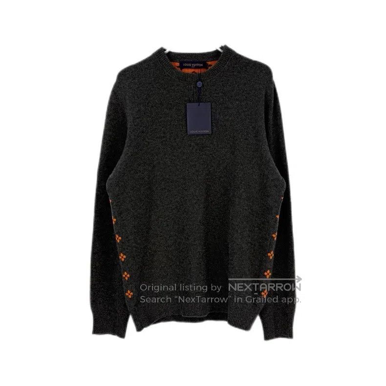 Louis Vuitton Louis Vuitton Grey orange logo cashmere sweater Size US XL / EU 56 / 4 - 1 Thumbnail