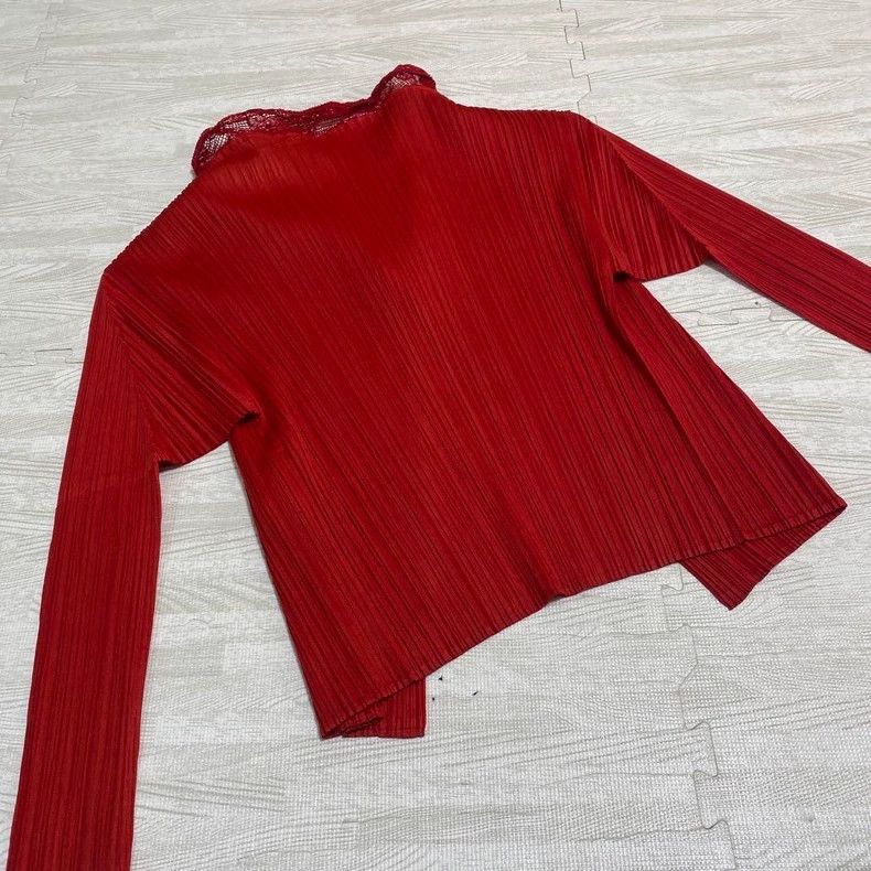 Issey Miyake issey miyake size:one size Red pleated coat 2506-Nextarrow Size XXS / US 00 / IT 34 - 5 Thumbnail