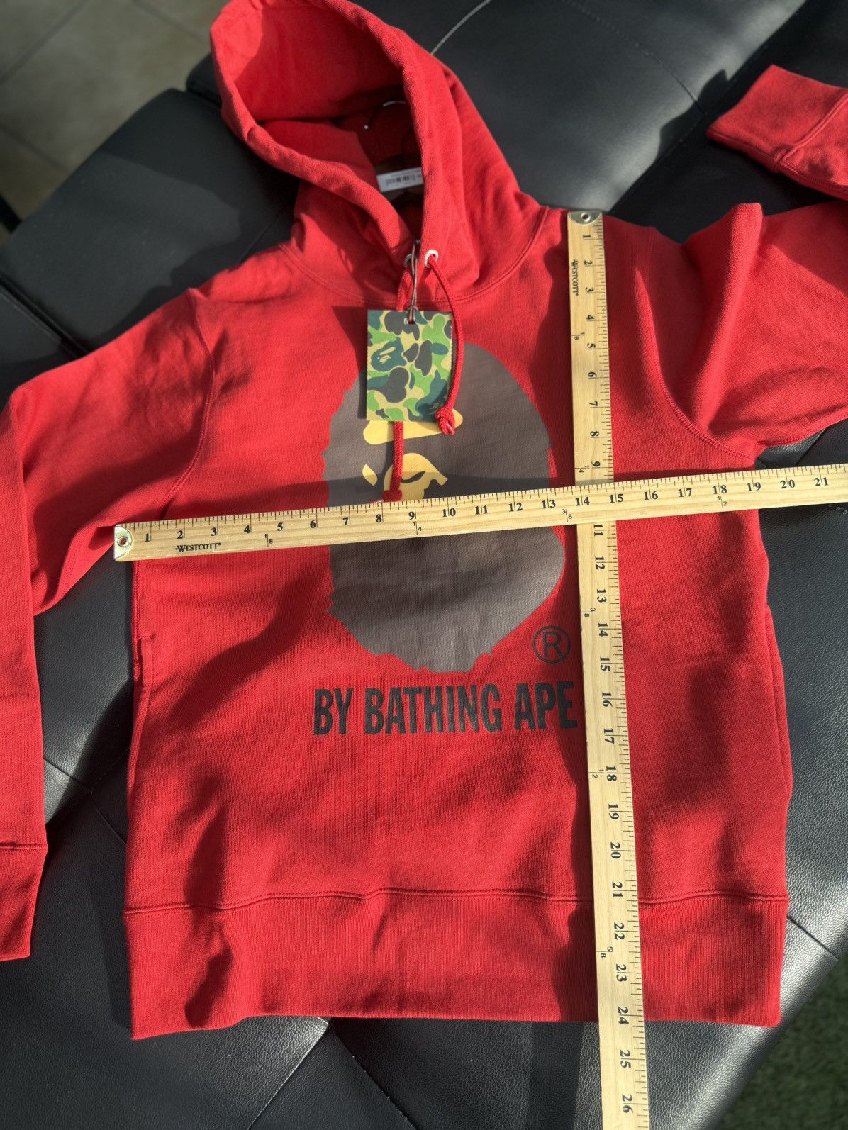 Bape Bape Hoodie Pullover Red Basic Logo Size Small (NEW) Size US S / EU 44-46 / 1 - 9 Thumbnail