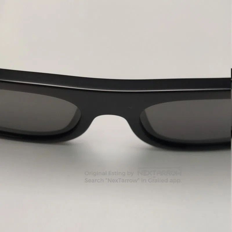 Prada Prada Logo Eyewear for Stylish Flair. Size ONE SIZE - 9 Thumbnail