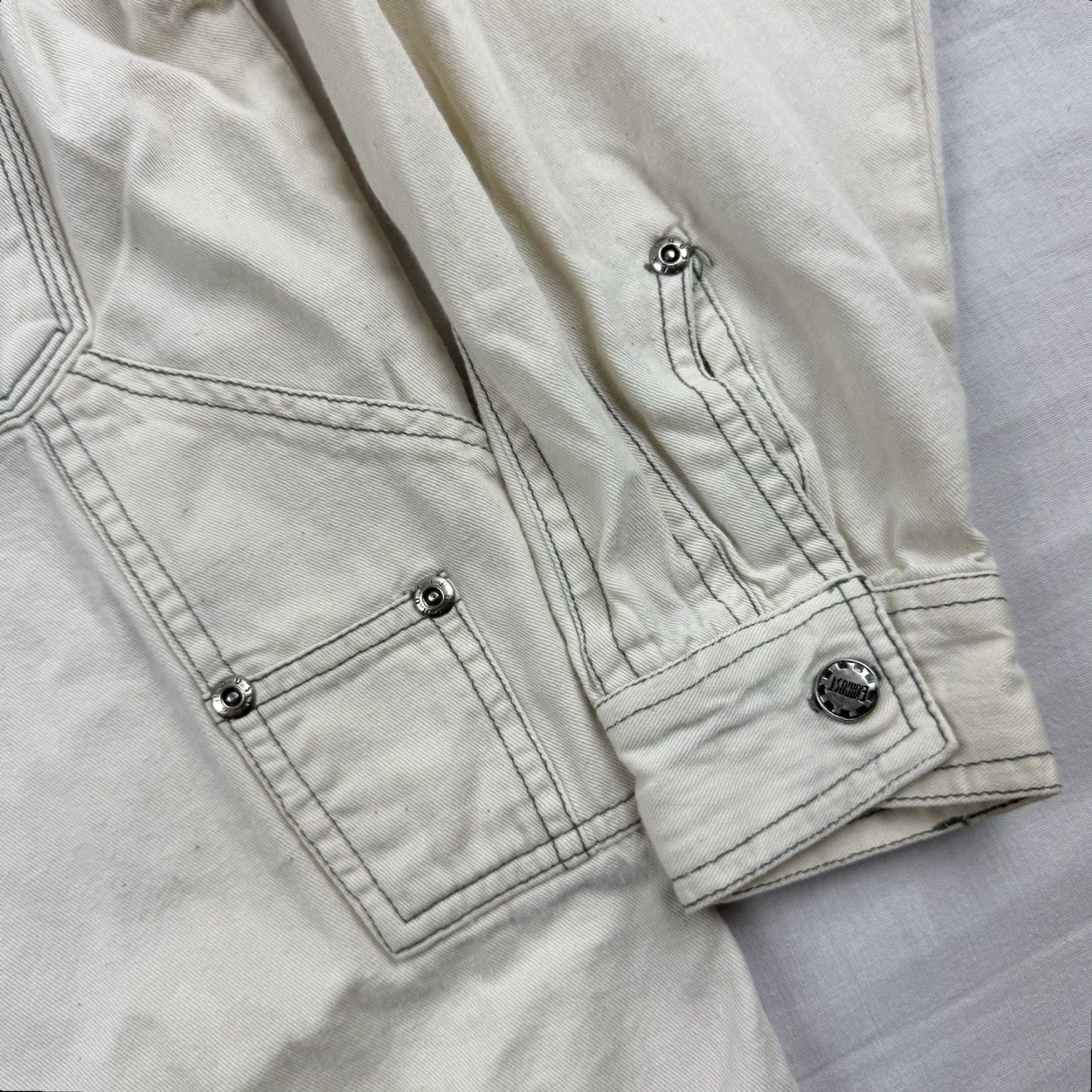 Vintage VINTAGE Exhaust Urban Clothing Button-Up Shirt Men Small Ivory Solid Casual 90s Grunge Tech Y2K Size US S / EU 44-46 / 1 - 4 Thumbnail
