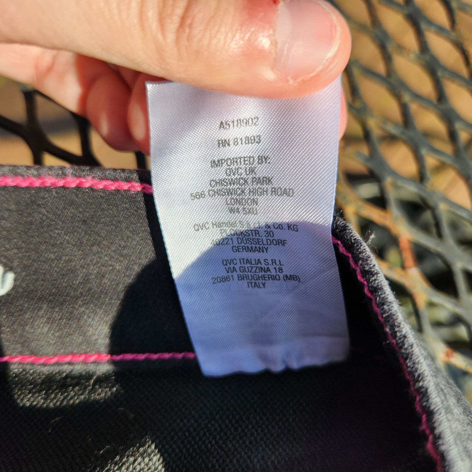 Isaac Mizrahi Isaac Mizrahi Live! Divine Denim Ankle Jeans Black Size 4 Size 27" / US 4 / IT 40 - 2 Thumbnail