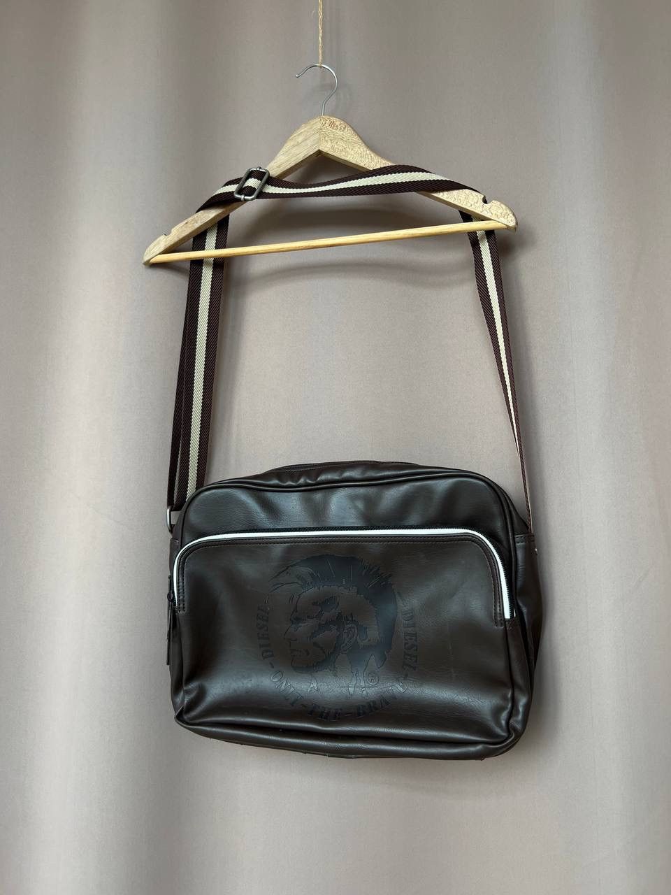 Diesel Diesel Leather Shoulder Bag Brown Big Logo Vintage Size ONE SIZE - 19 Thumbnail