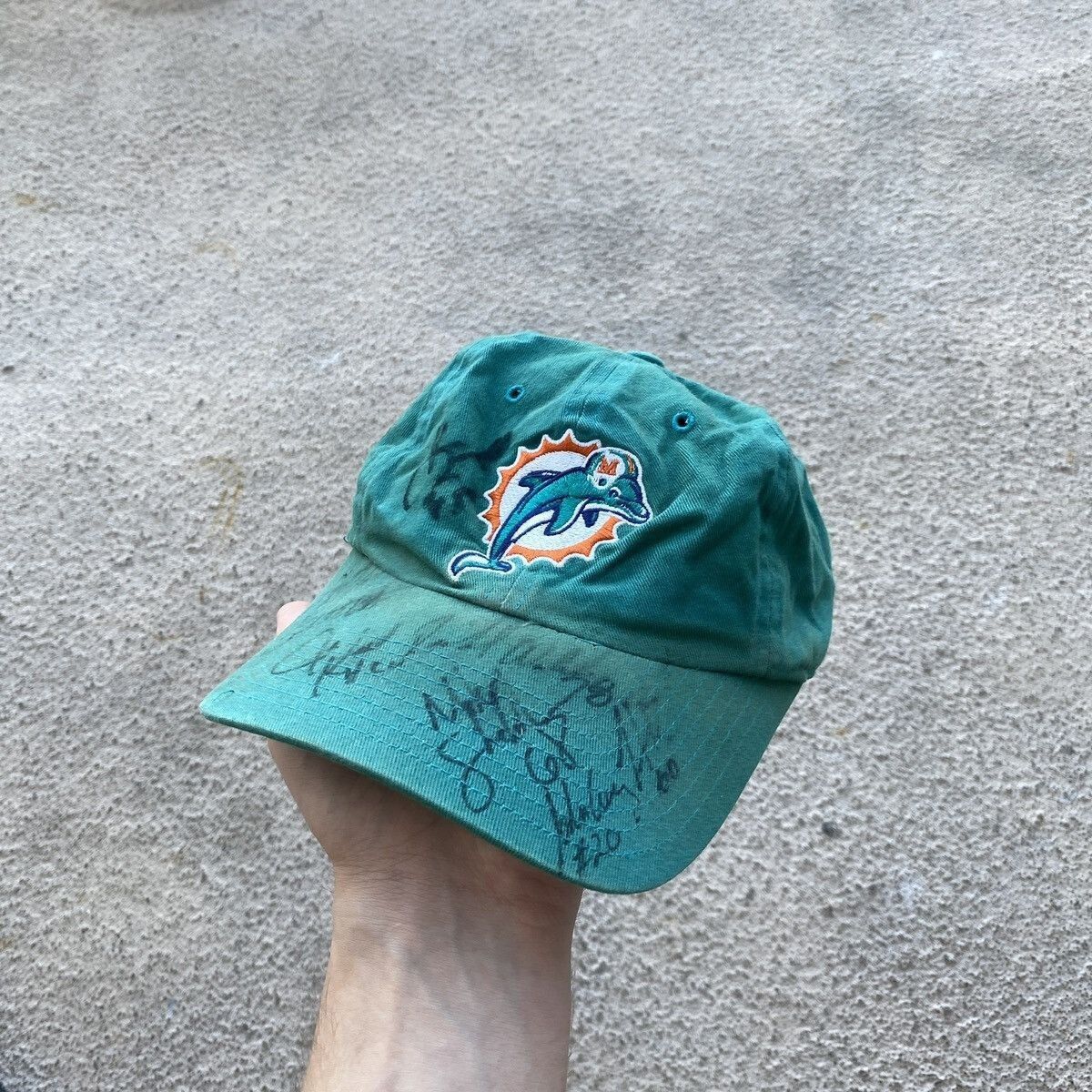 Vintage vintage 80s signatures Miami Dolphins cap Jersey faded nfl Size ONE SIZE - 1 Thumbnail