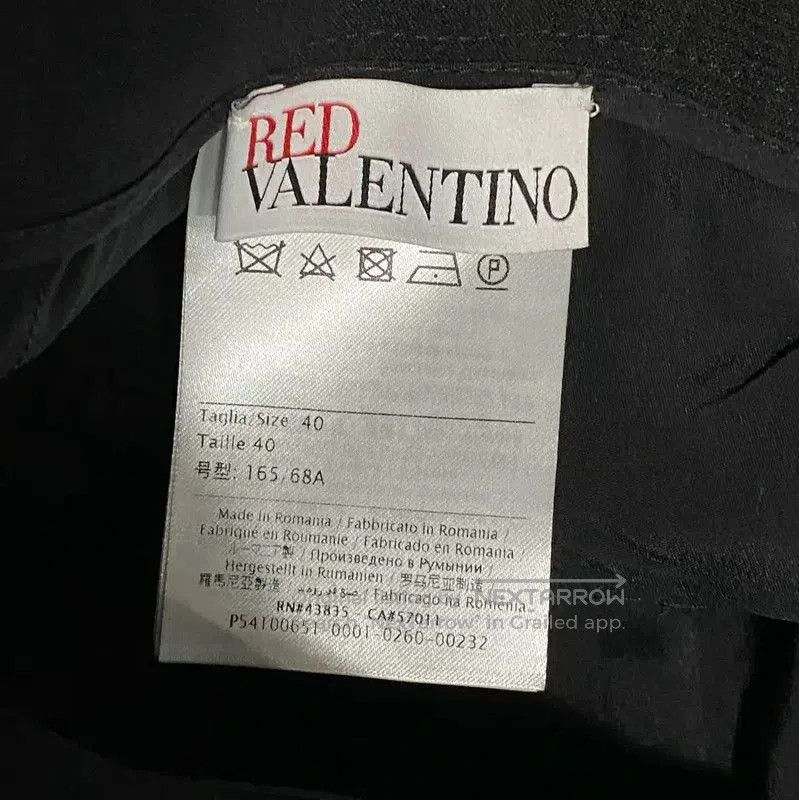 Valentino Valentino Black Women's Shorts with Decorative Waist . Size 28" / US 6 / IT 42 - 6 Thumbnail