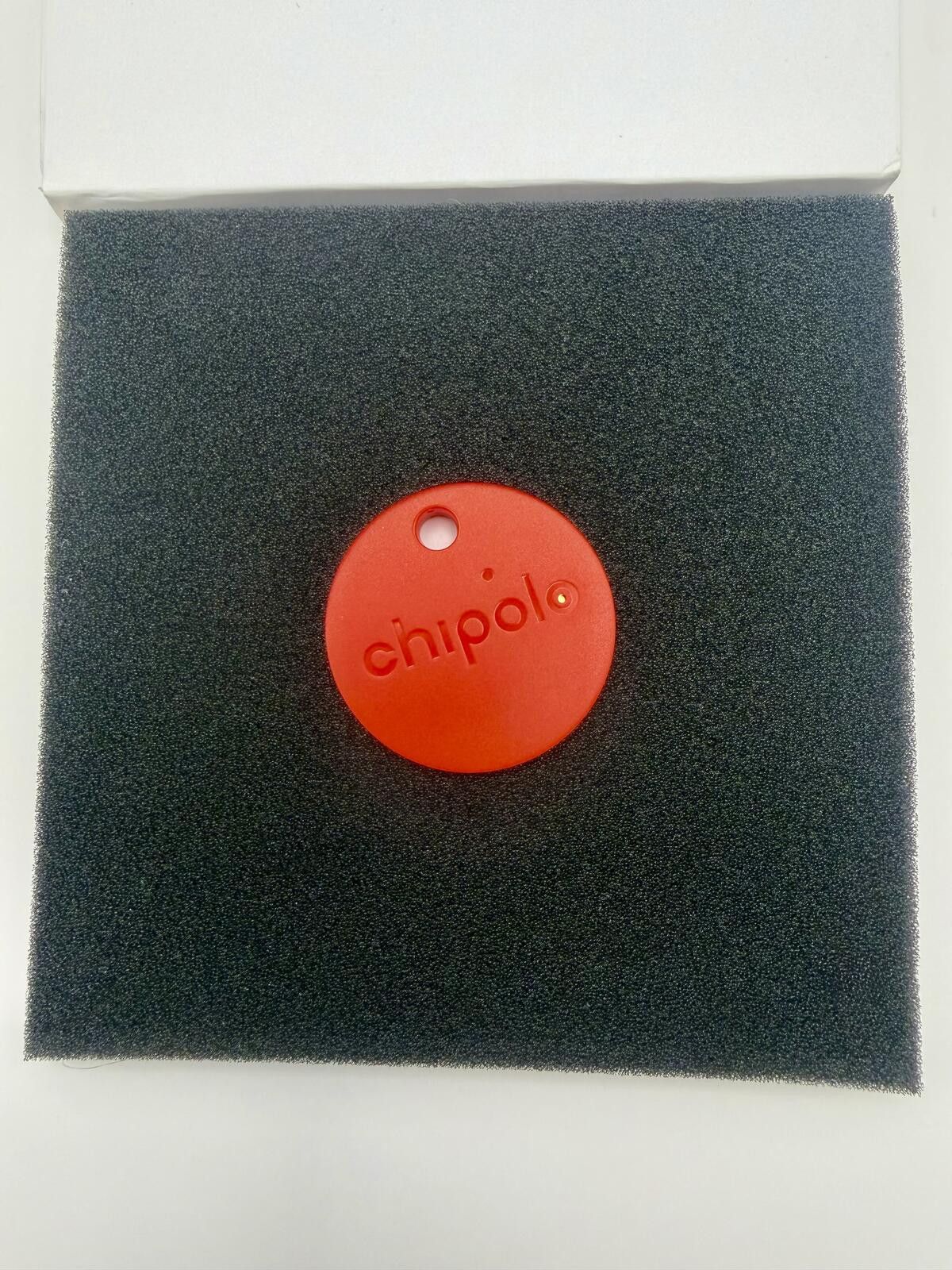 Other New Chipolo Classic Smart Key & Item Finder - Red Size ONE SIZE - 4 Thumbnail