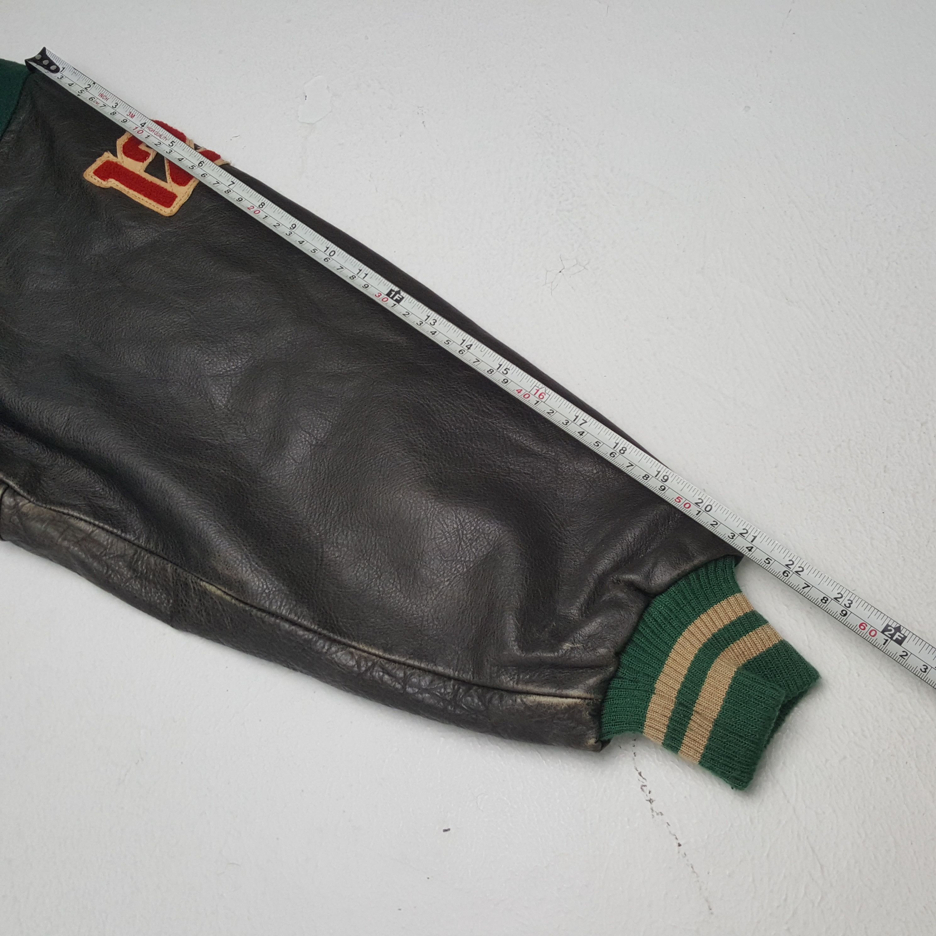 Vintage LUCKY STRIKE CIGARETTES Varsity Jacket Winter Style Size US XL / EU 56 / 4 - 6 Thumbnail