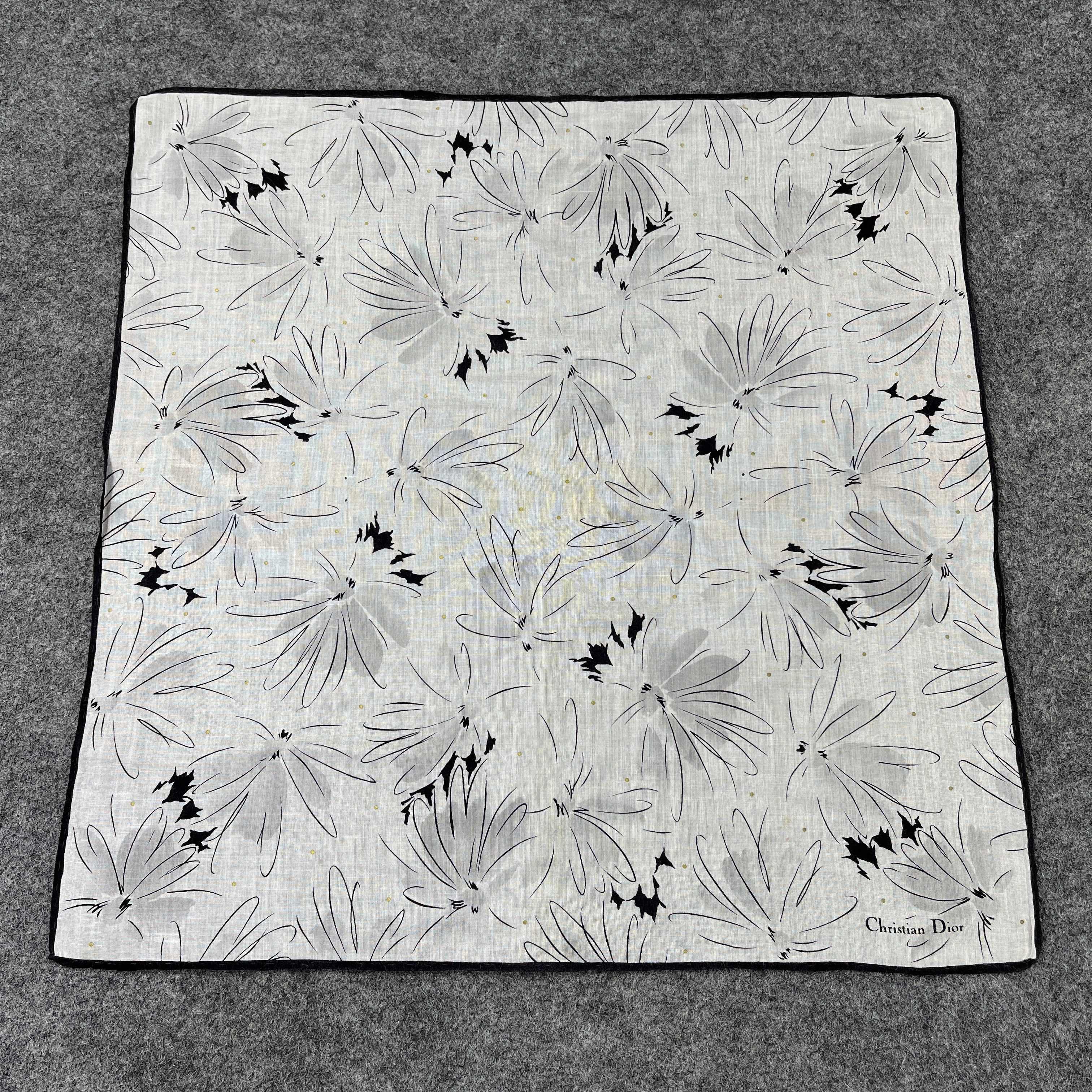 Vintage Christian Dior Handkerchief / Bandana / Neckerchief B742 Size ONE SIZE - 2 Thumbnail