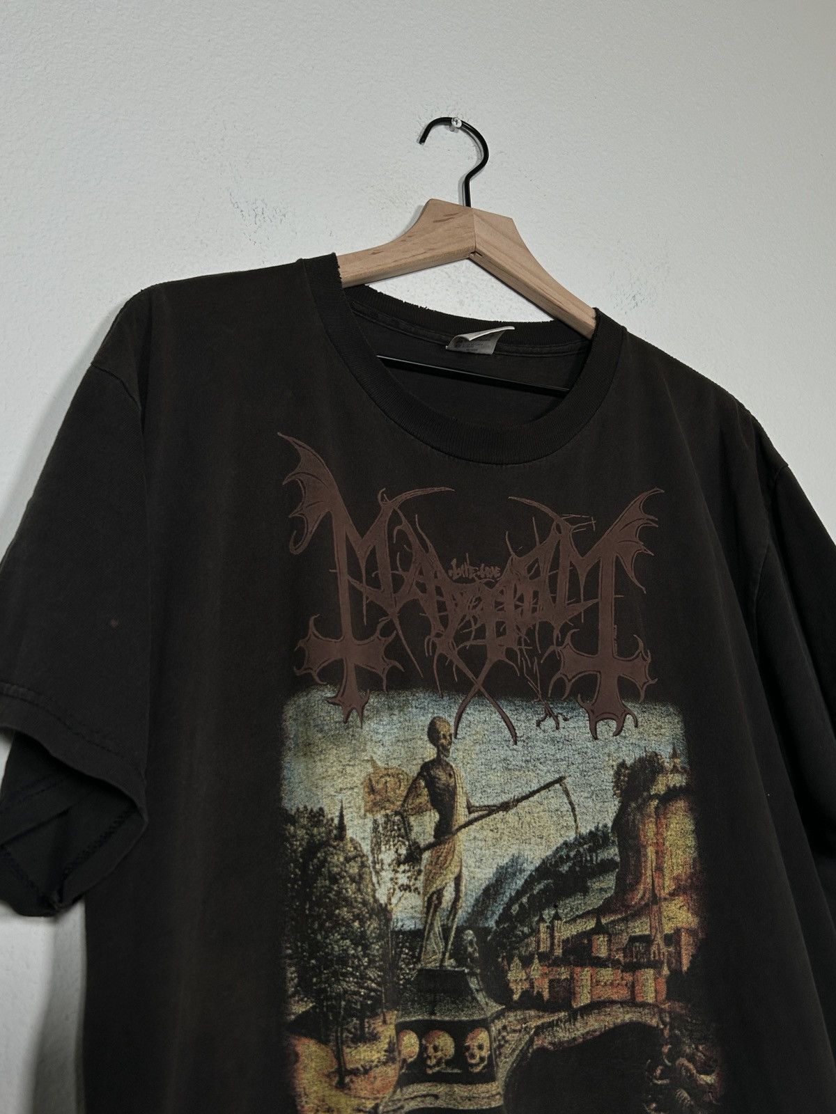 Vintage 1998 Vintage Mayhem Tee Size US L / EU 52-54 / 3 - 3 Thumbnail