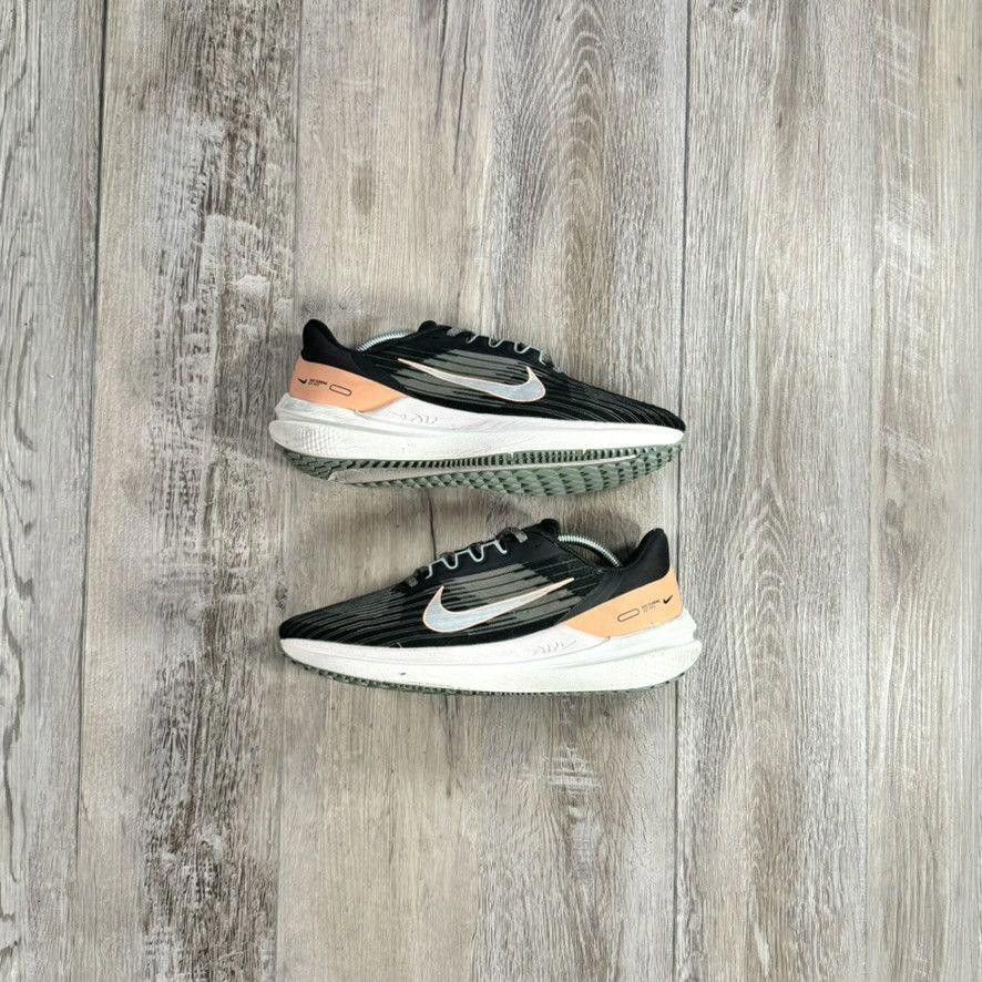Nike NIKE • Air Winflo 9 "Black Light Madder Root" (11.5M) Size US 11.5 / EU 44-45 - 1 Thumbnail