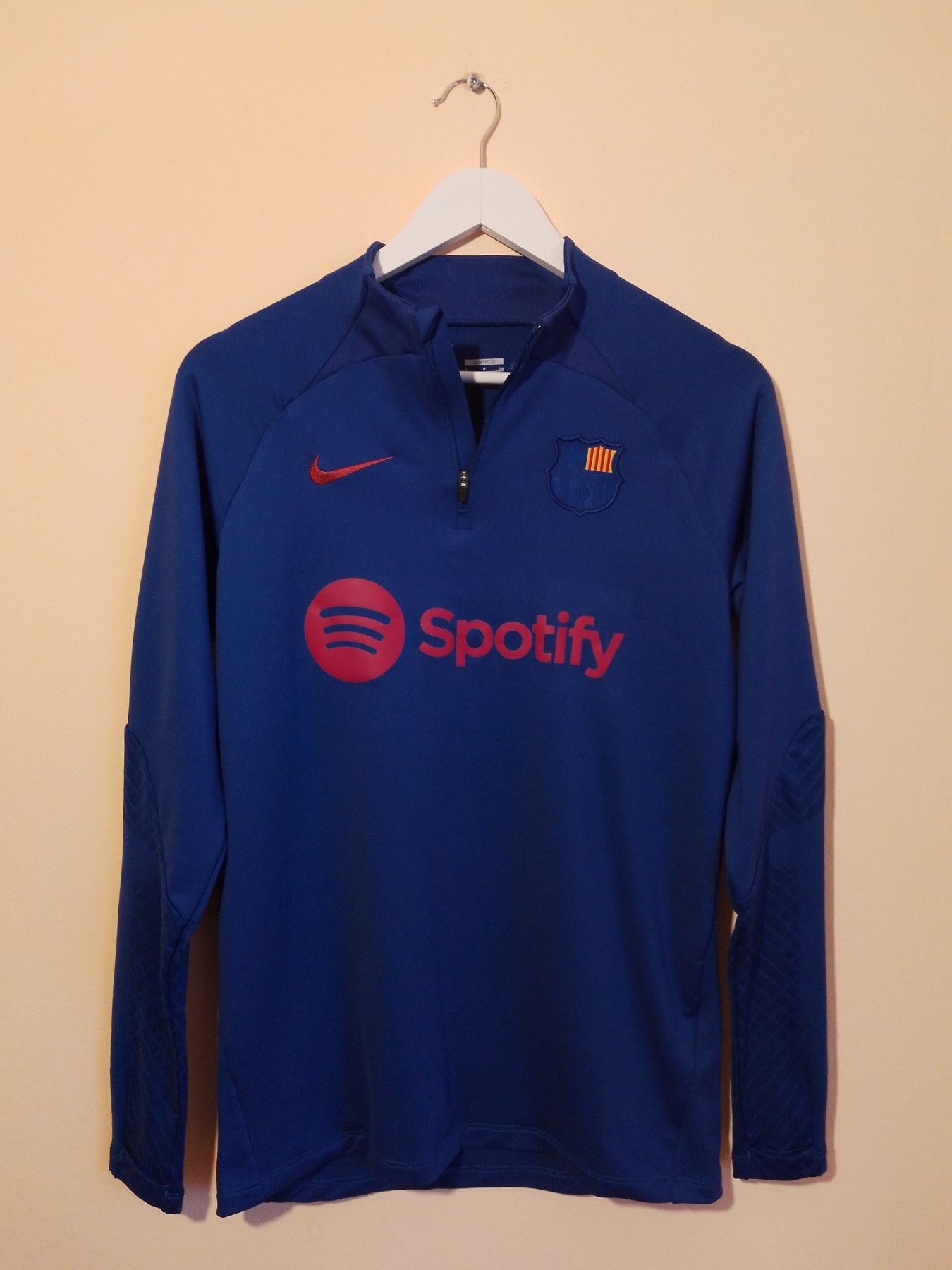 Nike Barcelona training sweatshirt 2022-2023 - Nike - Size S Size US S / EU 44-46 / 1 - 2 Thumbnail