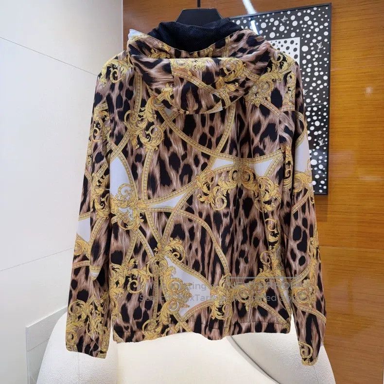 Versace Versace Medusa leopard print zip hooded jacket Size US L / EU 52-54 / 3 - 2 Thumbnail