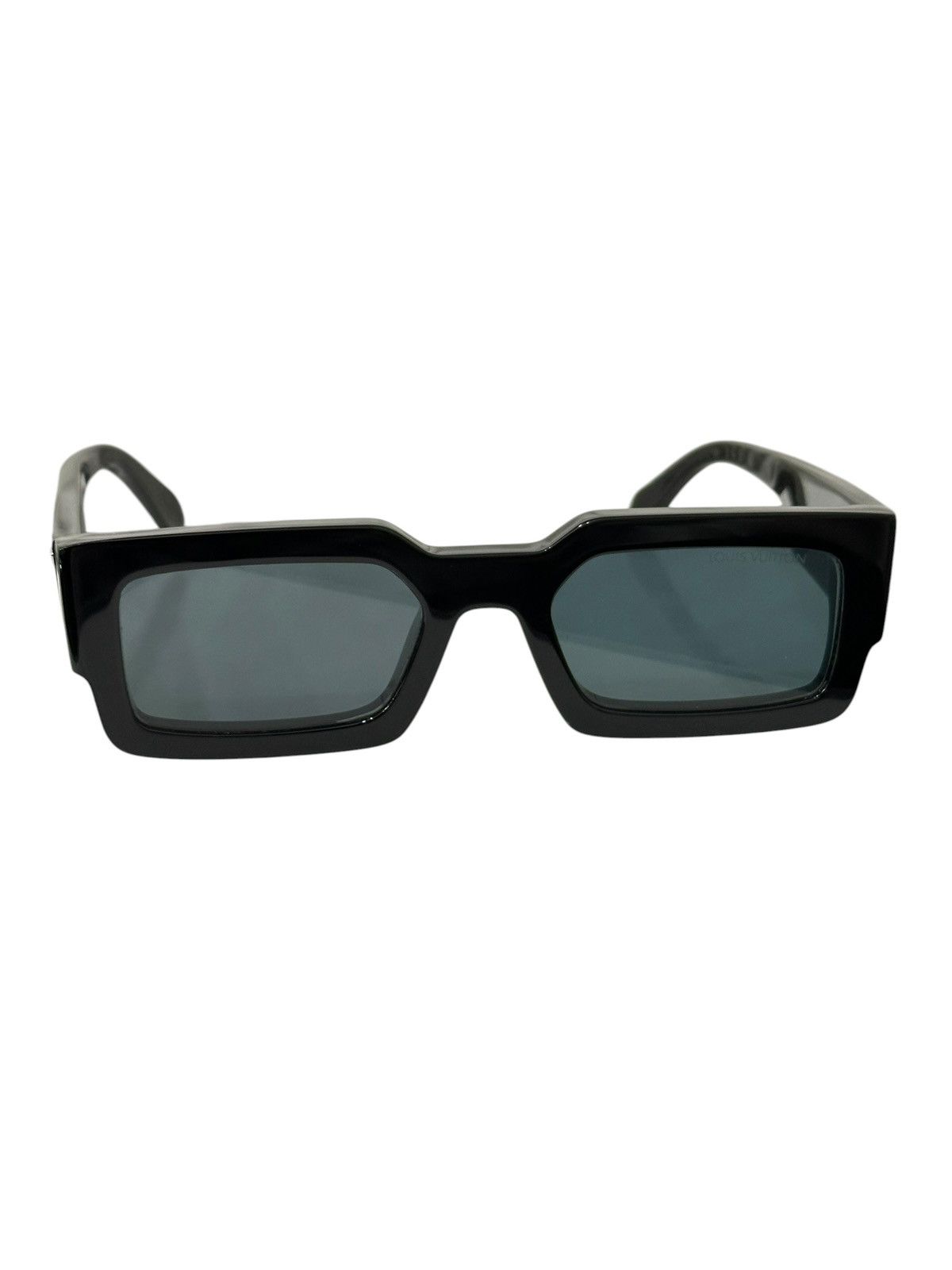 Louis Vuitton LV Clash Low Square Sunglasses Z1910W Size ONE SIZE - 2 Thumbnail