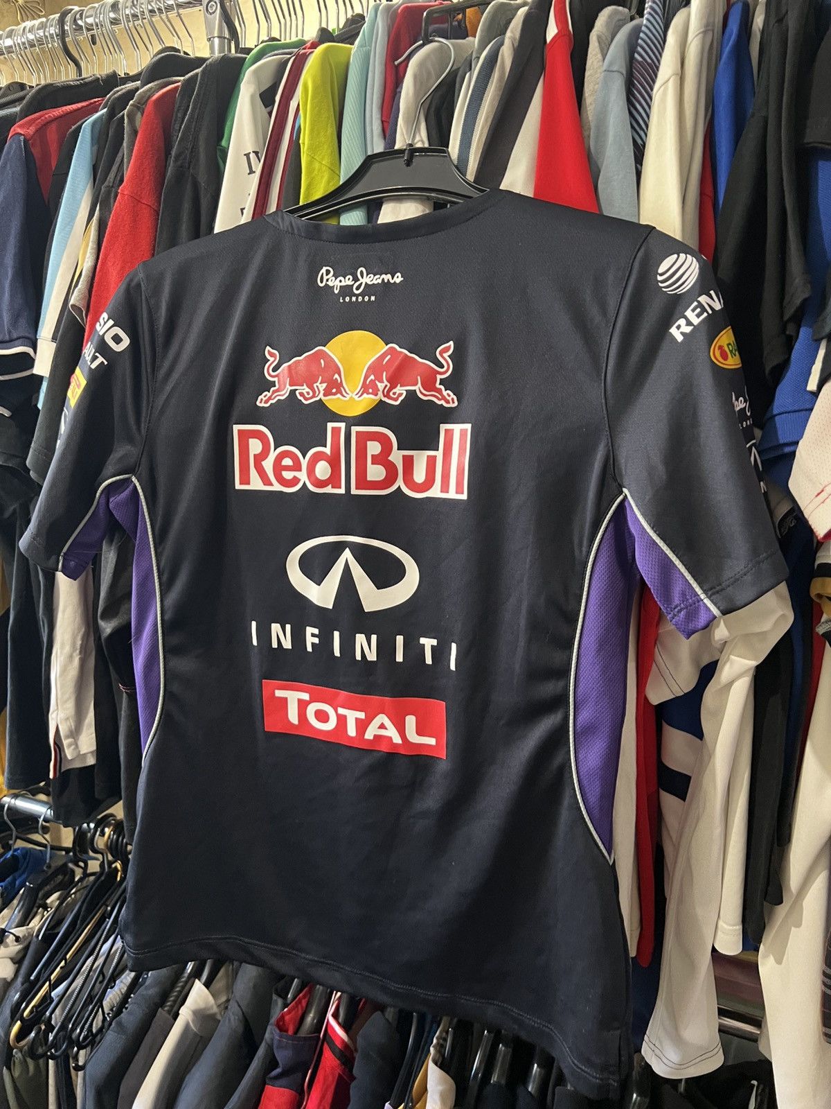 Pepe Jeans VINTAGE PEPE JEANS FORMULA ONE INFINITI RED BULL RACING TEE Size US S / EU 44-46 / 1 - 2 Thumbnail