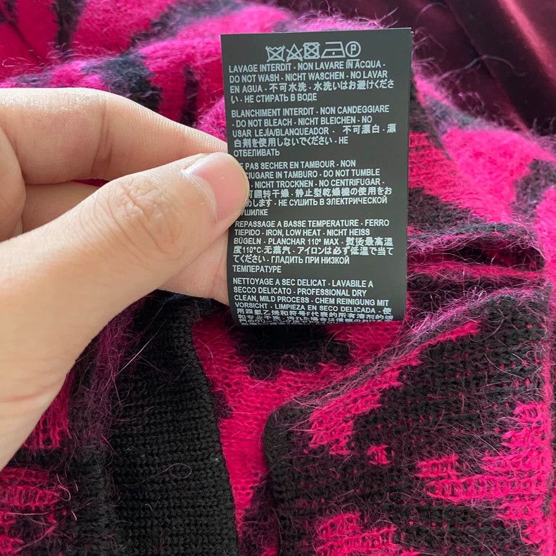 Saint Laurent Paris saint Laurent paris19FW Autumn/Winter Rosy Zebra Sweater 2 Size US XS / EU 42 / 0 - 6 Thumbnail