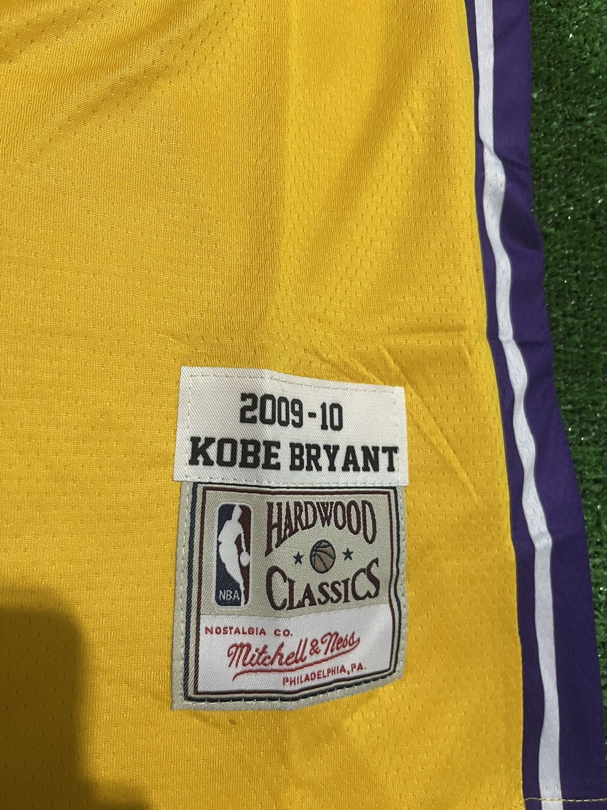 NBA Kobe Bryant #24 Los Angeles Lakers tank top🏀 M,L,XL Size US L / EU 52-54 / 3 - 5 Thumbnail