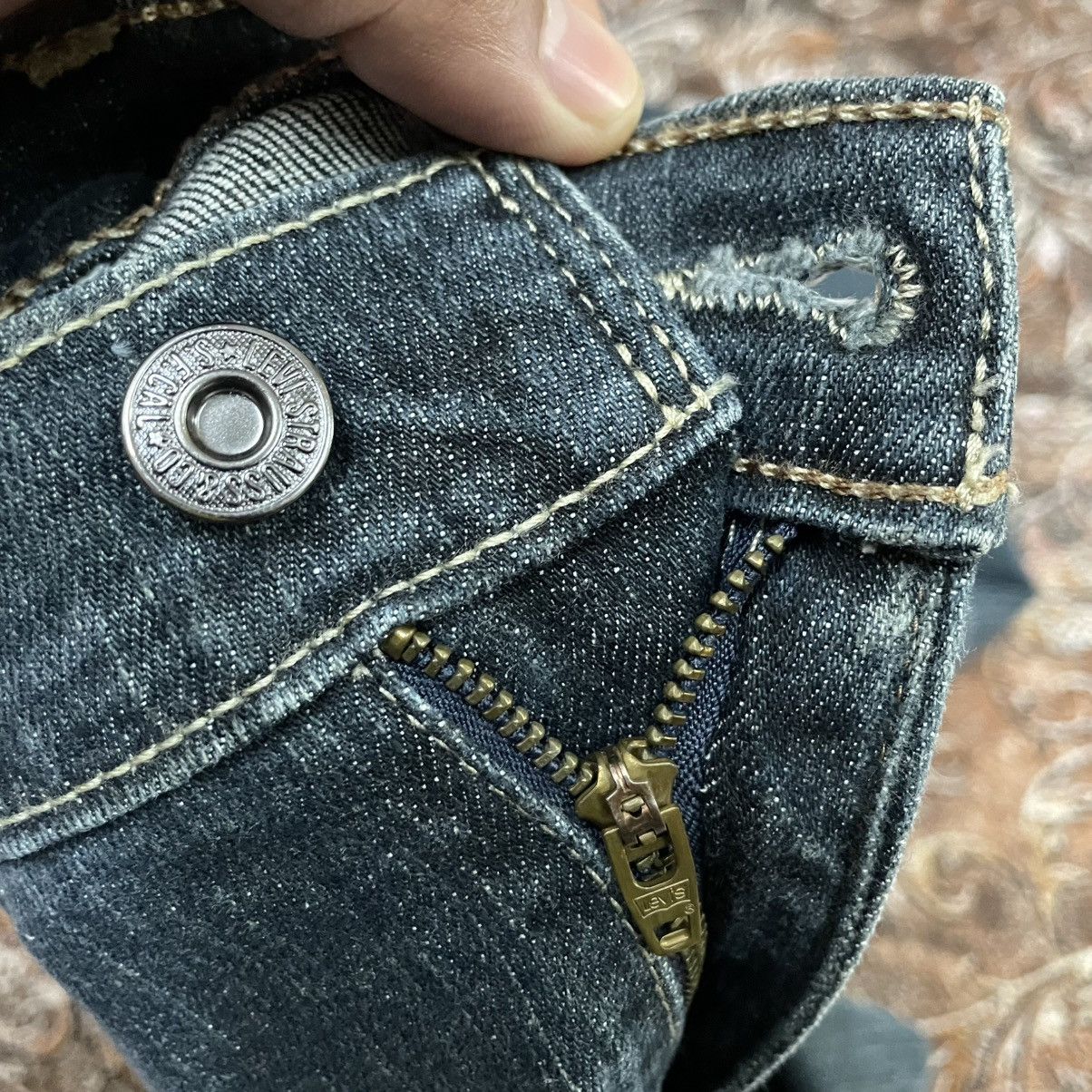 Levi's Vintage Clothing 🔥Vintage Levis 505 Stoned Washed Distress Denim Jeans Size US 37 - 9 Thumbnail