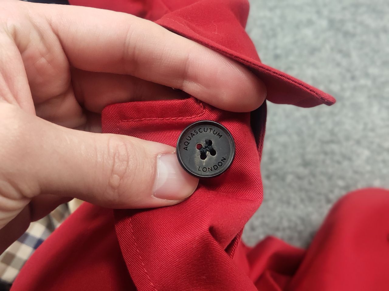 Aquascutum Aquascutum crafted England red Trench coat Jacket lining Size L / US 10 / IT 46 - 19 Thumbnail