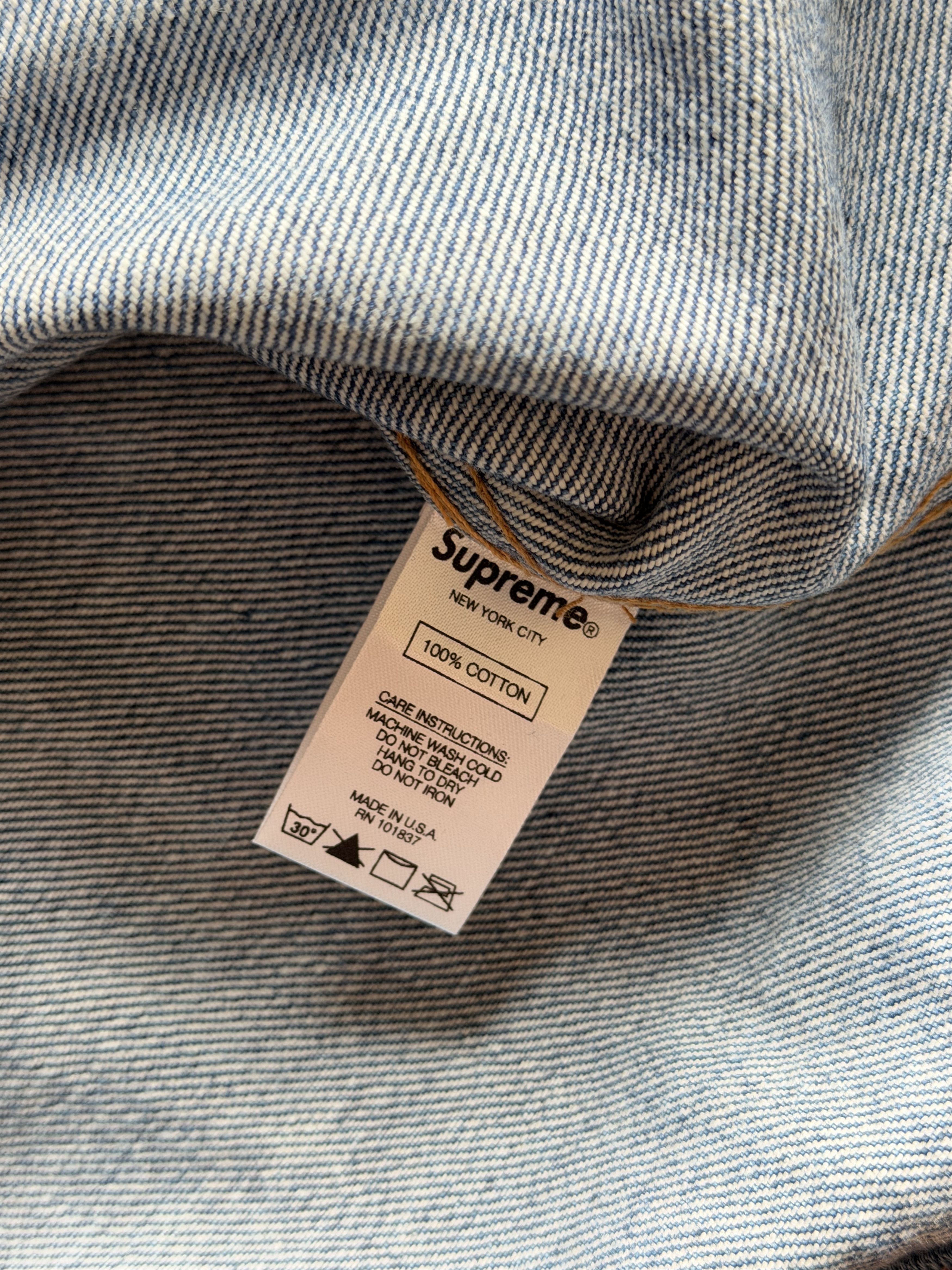 Supreme Supreme Diamond Stitch Denim Chore Coat in Washed Blue Size US XL / EU 56 / 4 - 8 Thumbnail