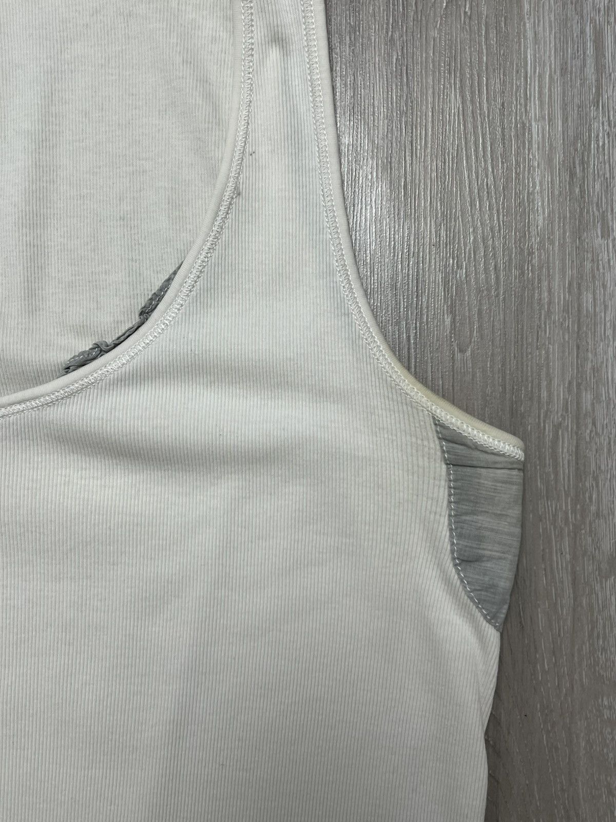Brunello Cucinelli Brunello Cucinelli Tank Top Size M / US 6-8 / IT 42-44 - 4 Thumbnail
