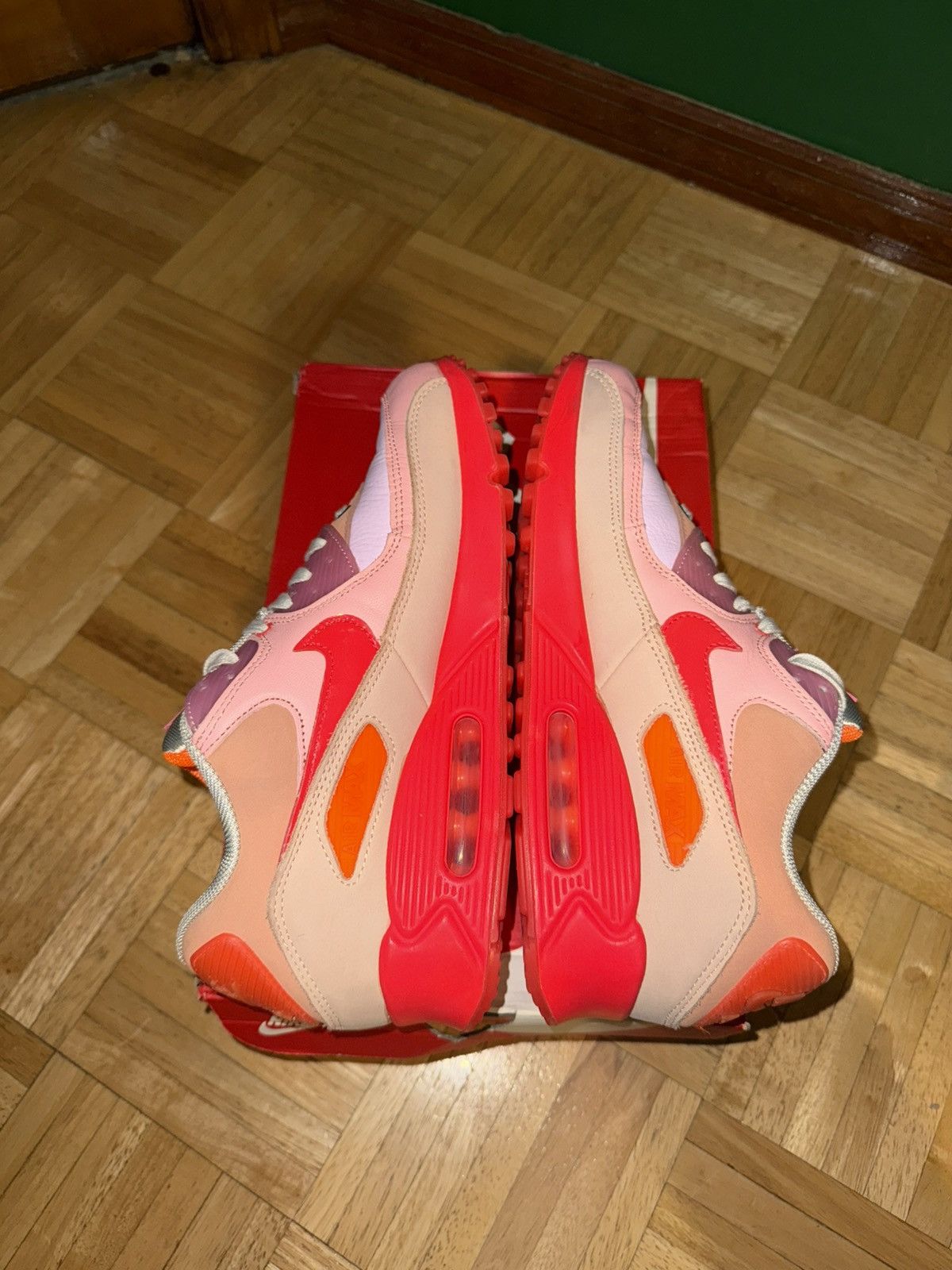 Nike Women’s Nike Air Max 90 PRM Size US 10 / EU 43 - 5 Thumbnail