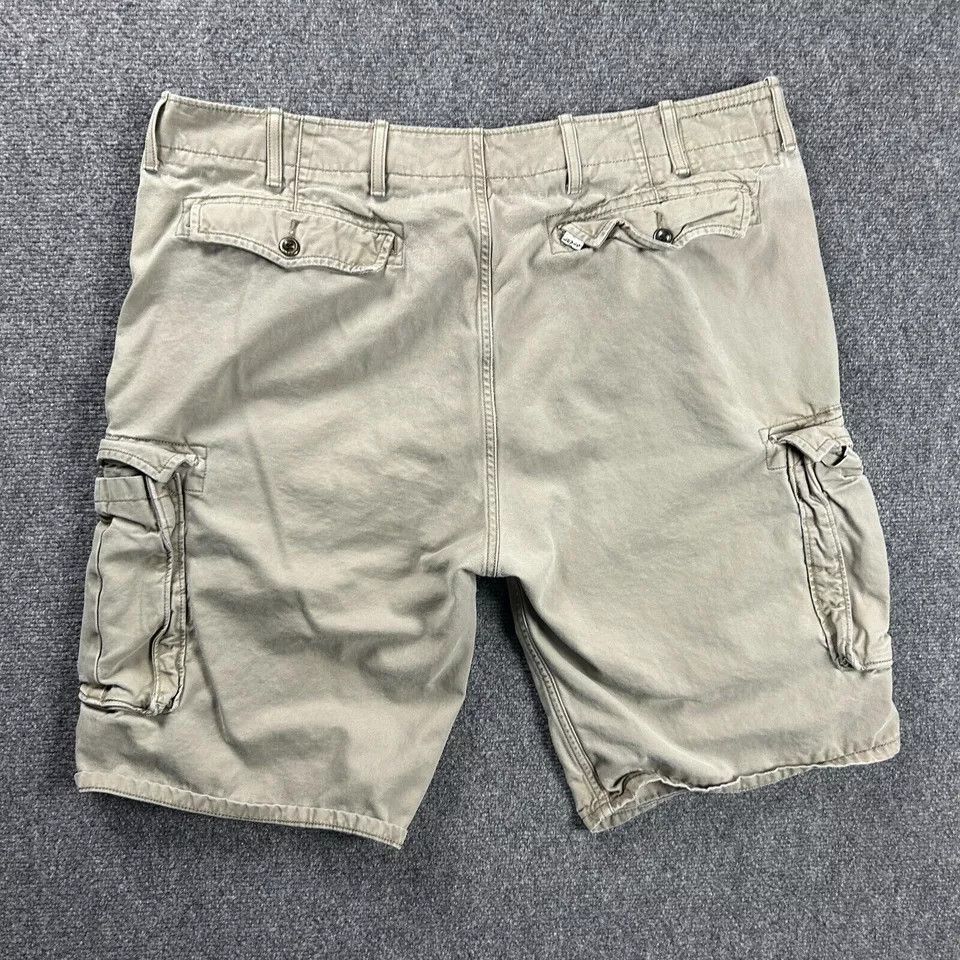 Levi's Levi's Shorts Mens 40 Cargo Hiking Distressed 100% Adults Size US 40 / EU 56 - 6 Thumbnail