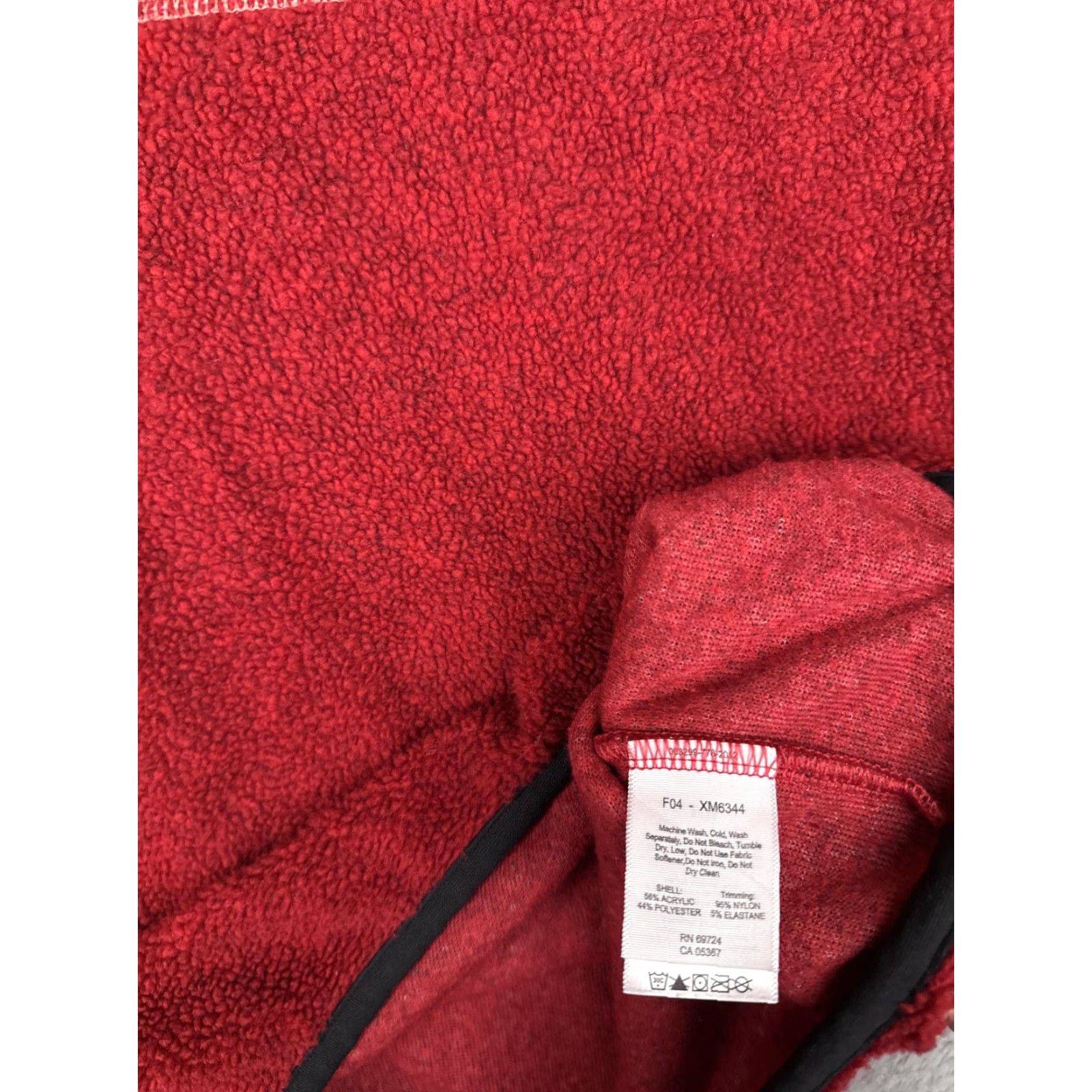 Vintage VINTAGE Columbia Sweater Mens 2XL Red Fleece Crewneck Pullover Made USA 2000s Size US XXL / EU 58 / 5 - 7 Thumbnail