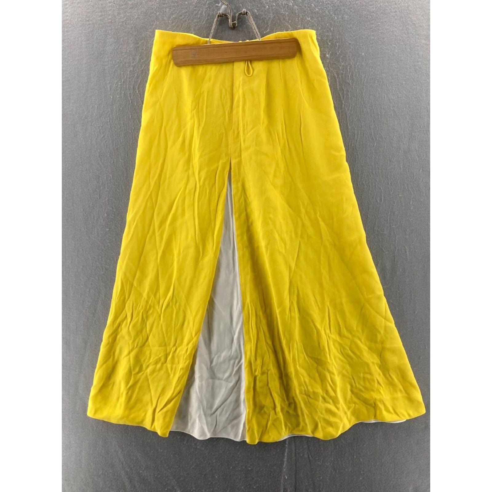 Ralph Lauren Ralph Lauren A-Line Skirt Womens 27 Long Yellow Solid Business Casual Summer Size 27" / US 4 / IT 40 - 6 Thumbnail