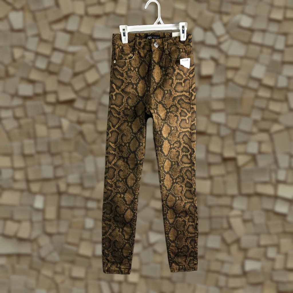 Zara ZARA Jeans High Rise Skinny Brown Snake Print Womens Size 34 US 2 Denim Regular Fit 5-Pocket Vintage: No Size 26" / US 2 / IT 38 - 1 Thumbnail
