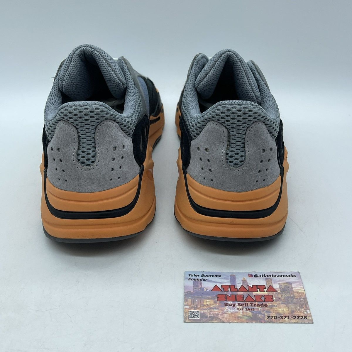 Adidas Yeezy boost 700 wash orange Size US 9.5 / EU 42-43 - 3 Thumbnail