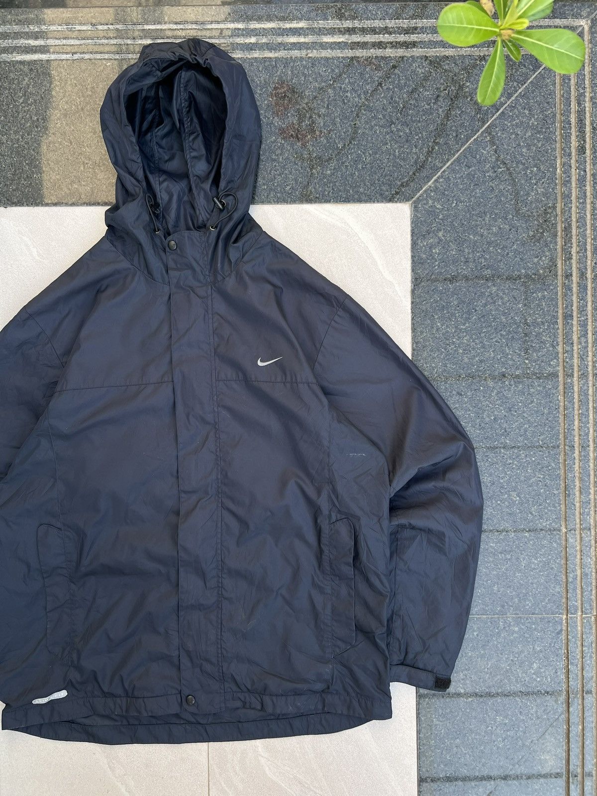 Nike 90s Nike Swoosh Vintage Y2K Hooded Windbreaker Retro Jacket Size US L / EU 52-54 / 3 - 3 Thumbnail