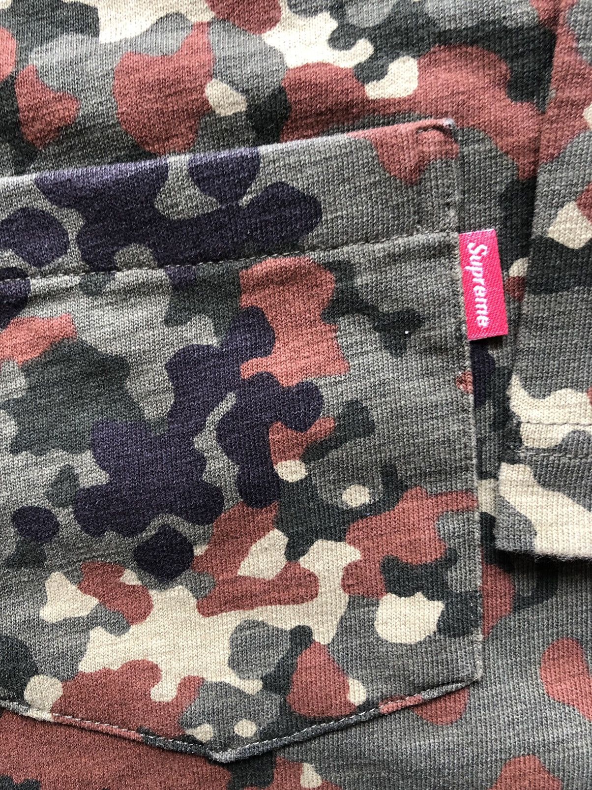 Supreme Deadstock Supreme German camo pocket tee SS19 Size US M / EU 48-50 / 2 - 3 Thumbnail